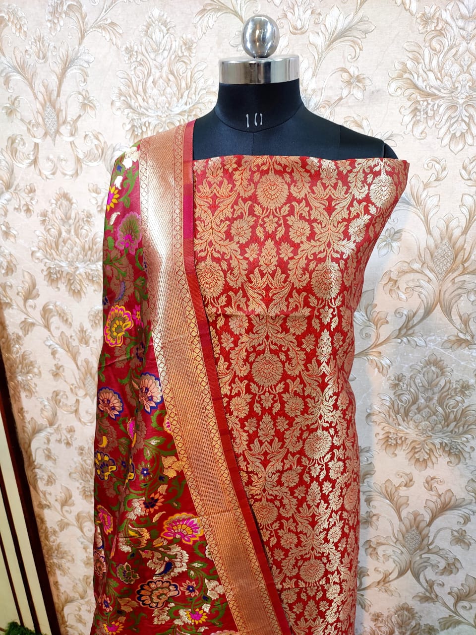 Red Premium Silk Brocade Banarasi Suit with Rich Kimkhab Multicolor Dupatta 1150SKL_BK2