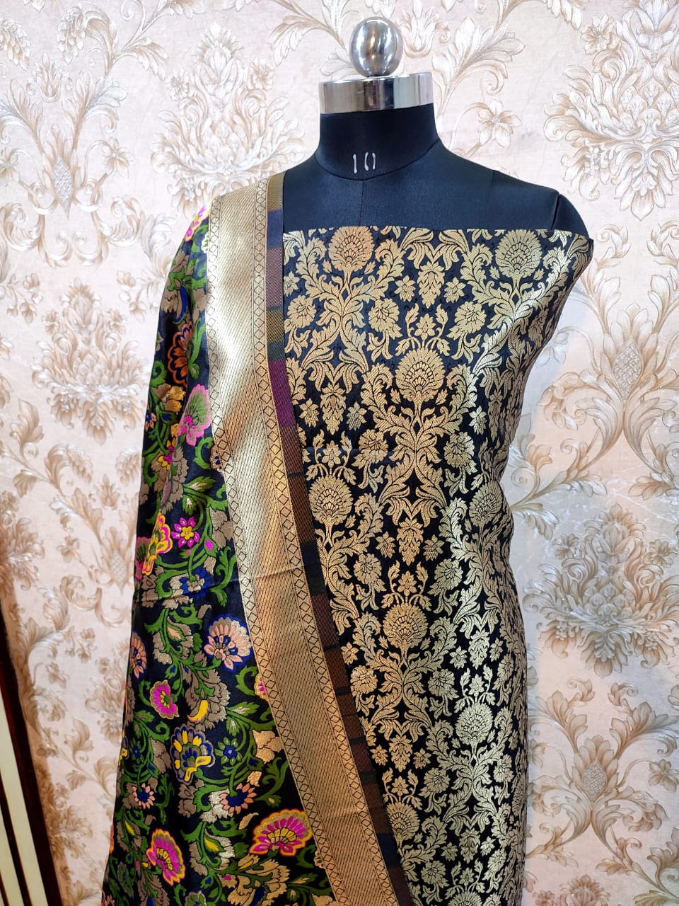 Black Premium Silk Brocade Banarasi Suit with Rich Kimkhab Multicolor Dupatta 1150SKL_BK3