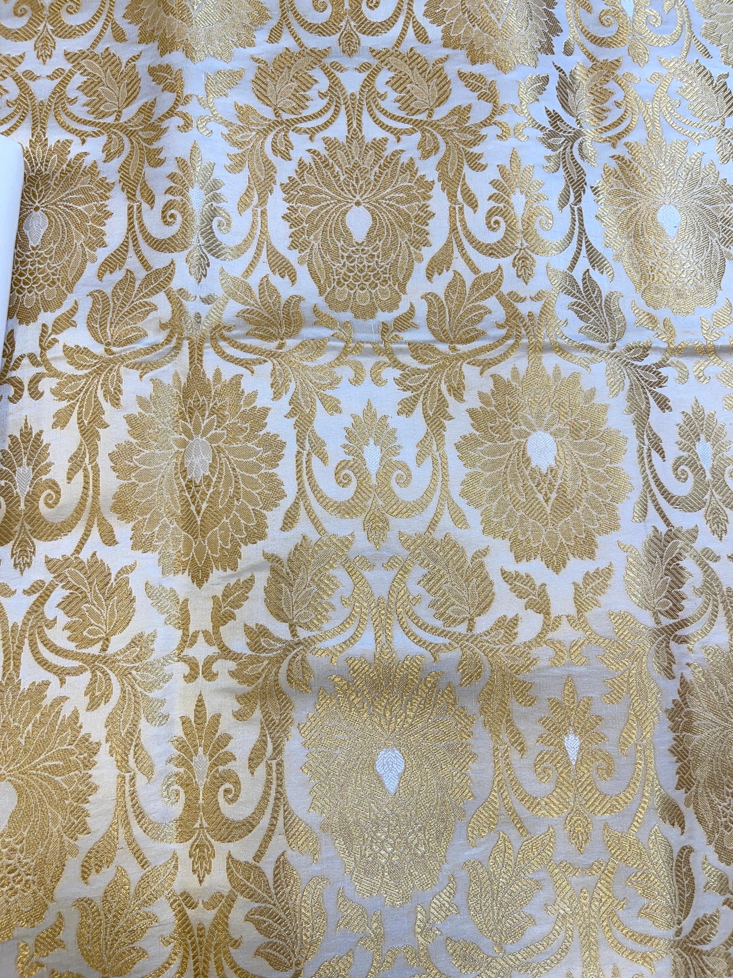 Cream Brocade Kimkhab Floral Boota Jaal Banarasi Suit with Digital Print Dupatta 11SKL_BK3