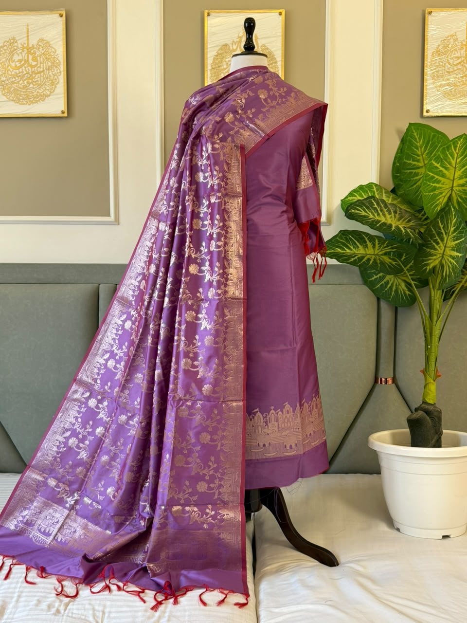 Orchid Purple Silk Zari Temple Daman Banarasi Suit With Floral Zari Jaal Dupatta 125PNJ_SL7