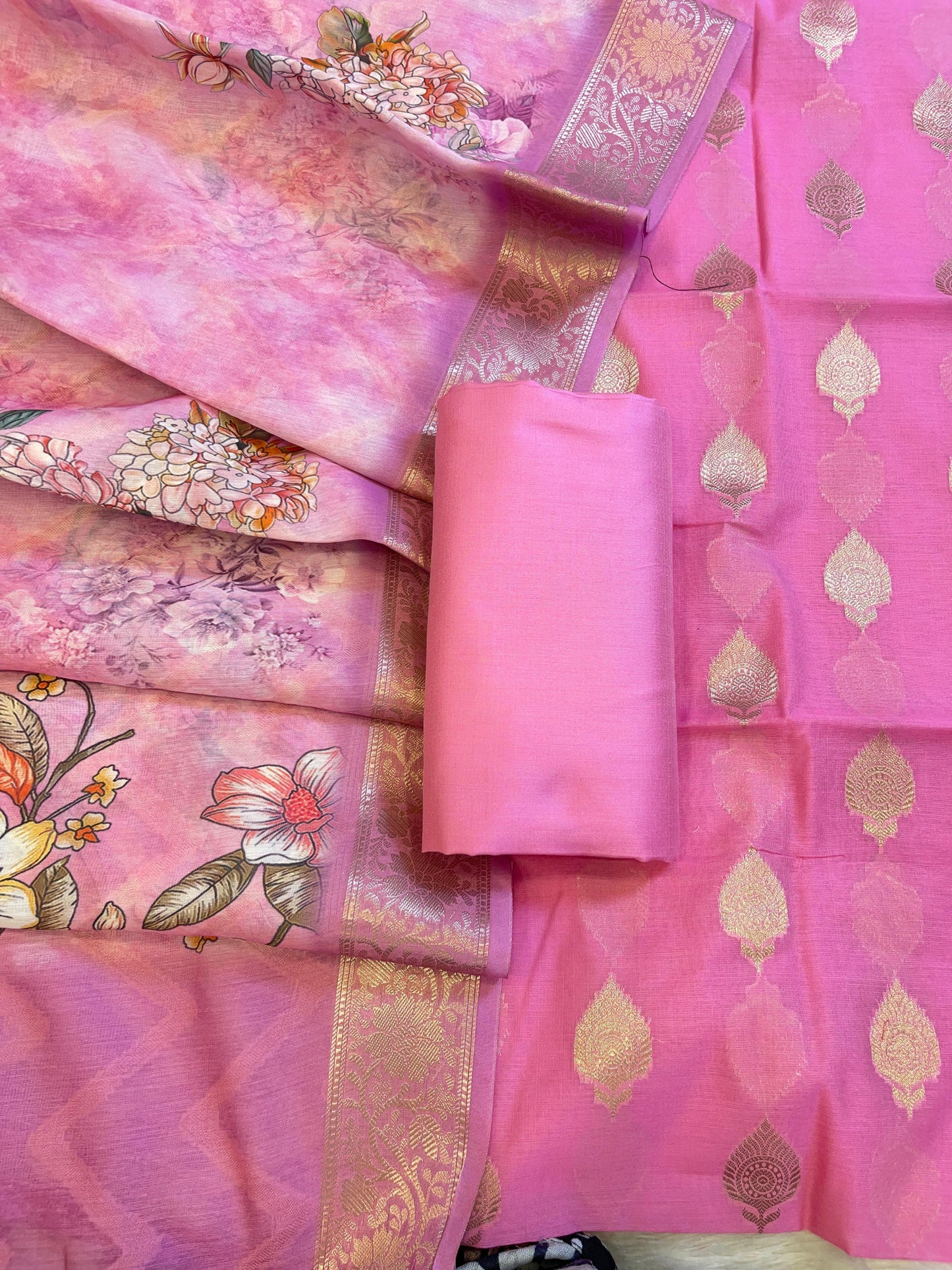 Baby Pink Floral Zari Booti with Digital Print Dupatta Banarasi Suit 12SHL_CP2
