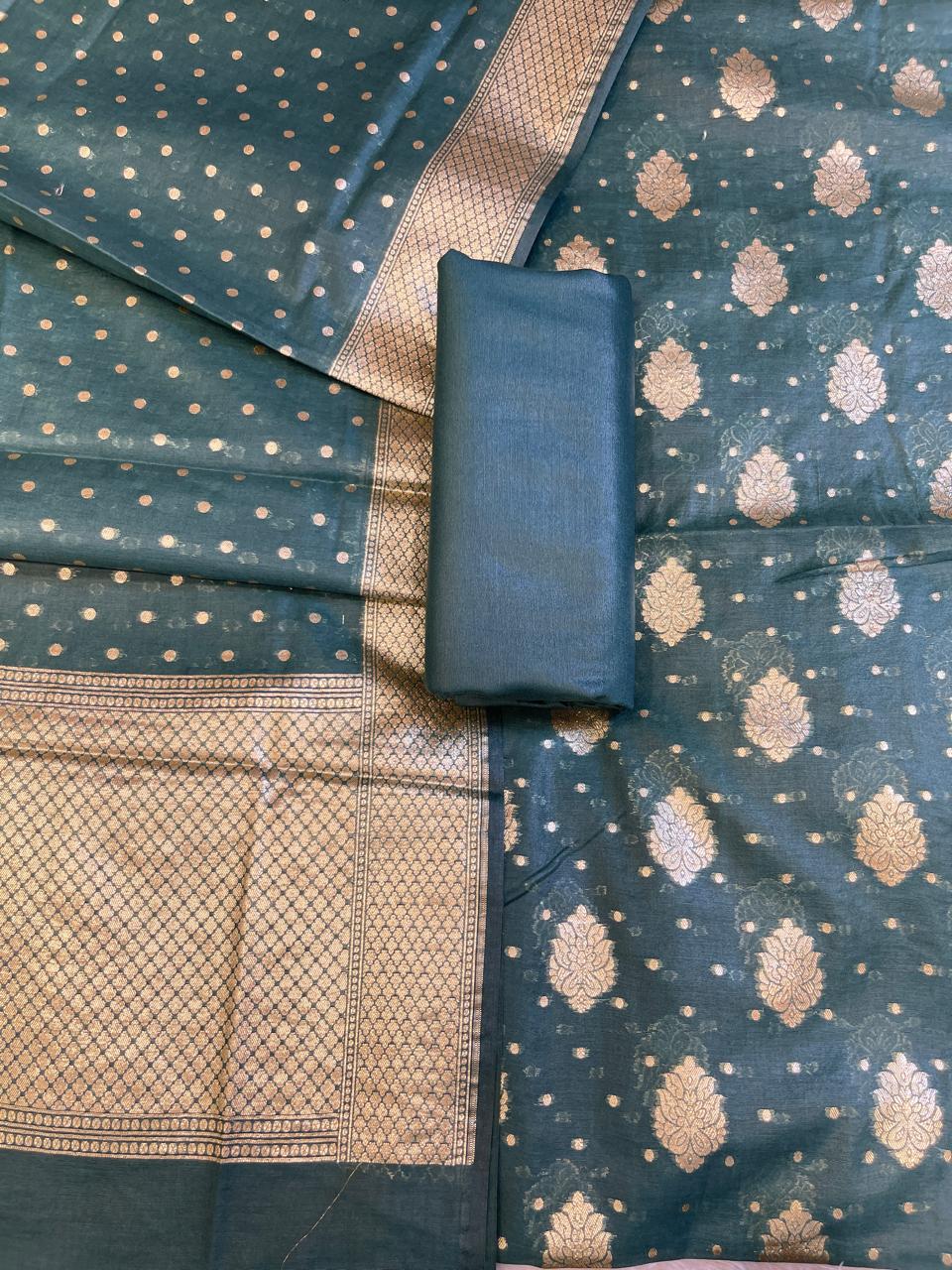 Dark Green Pure Cotton Self Design Banarasi 3 pcs Suit Set 13IM_PCSD7
