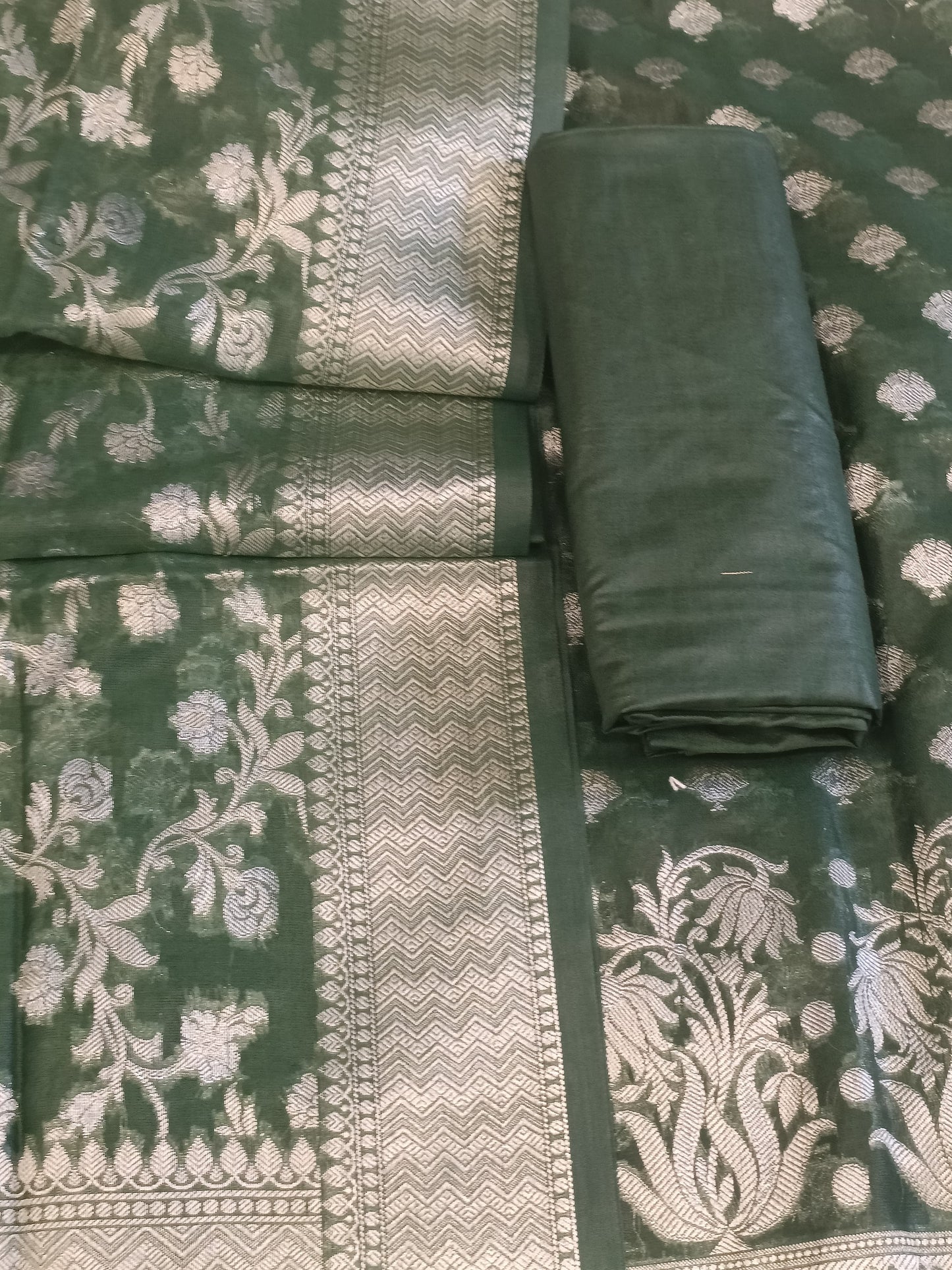 Darkgreen Cotton Dyable Alfi Zari Booti Banarasi Suit with Floral Zari Jaal Banarasi Suit 13SHL_DAS7