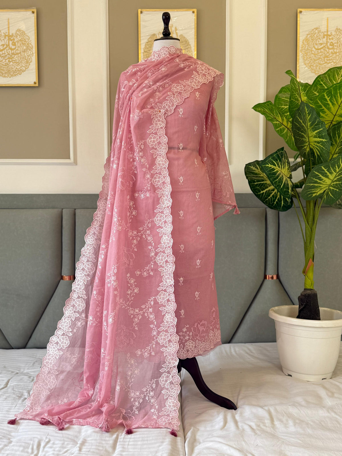 Onion Pink Mal Chanderi Embroidery Daman Booti Banarasi Suit With Embroidery Jaal Dupatta 180PNJ_MLE1
