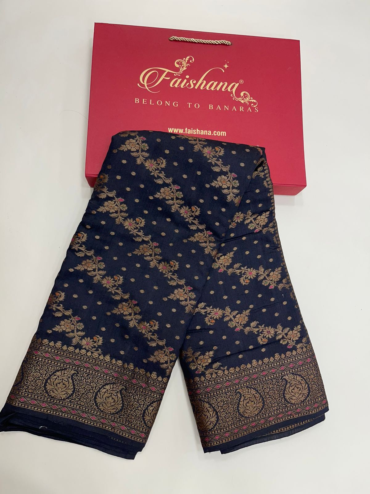 Timeless Classic: Faishana Pure Silk Handloom Black Munga Silk Banarasi Saree Adorned with Aada Copper Zari Jaal Booti with Black Blouse