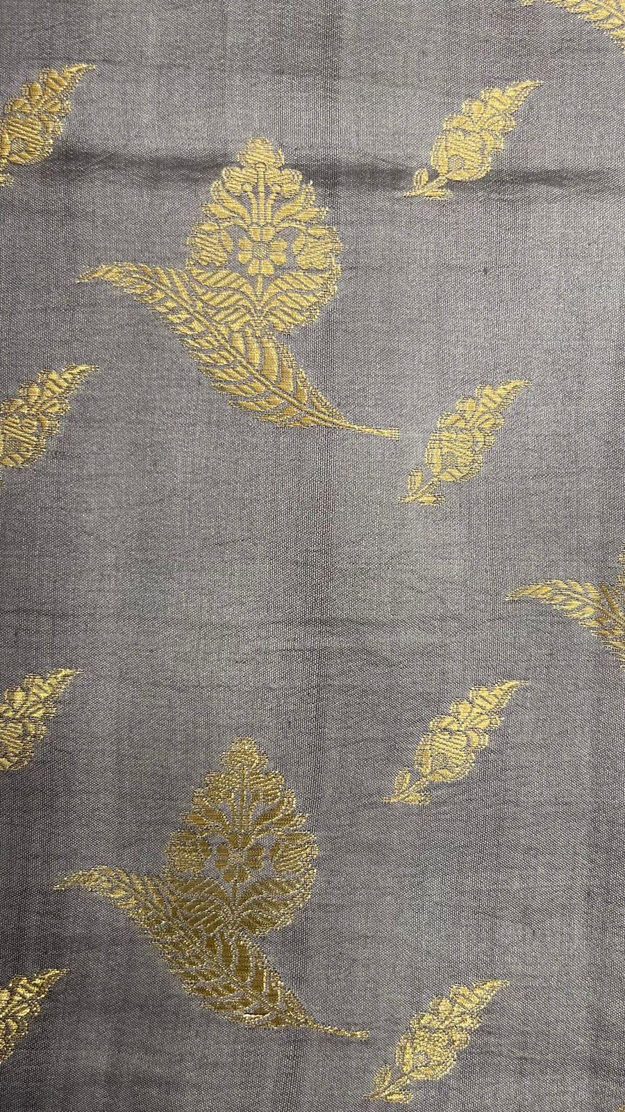 Exquisite Elegance: Faishana's Pure Silk Handloom Grey Chiniya Silk with Gold Zari Floral Booti & Grey Blouse