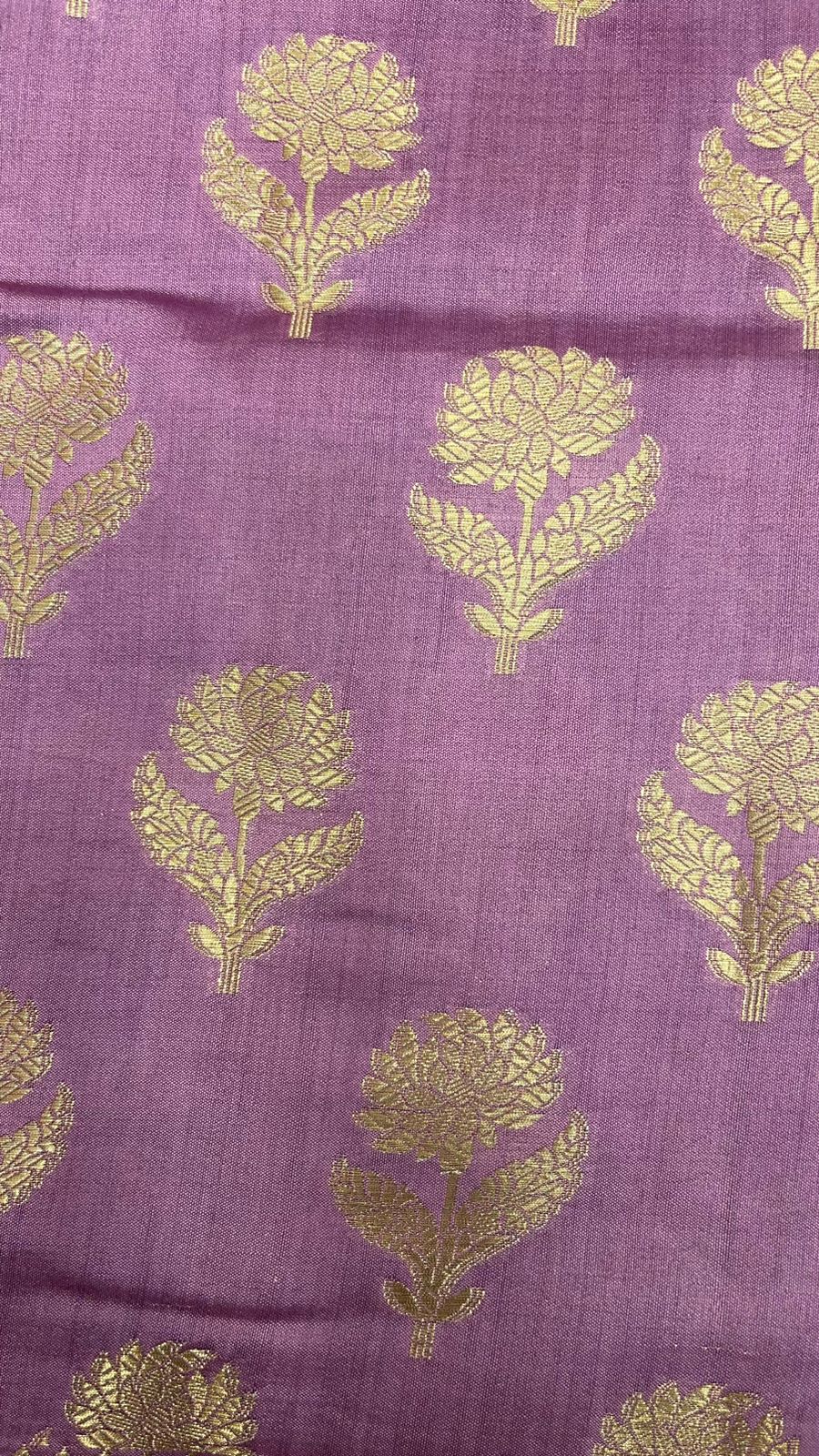 Royal Elegance: Faishana's Exquisite Light Purple Pure Chiniya Silk Gold Floral Zari Booti with Minakari Border & Purple Blouse