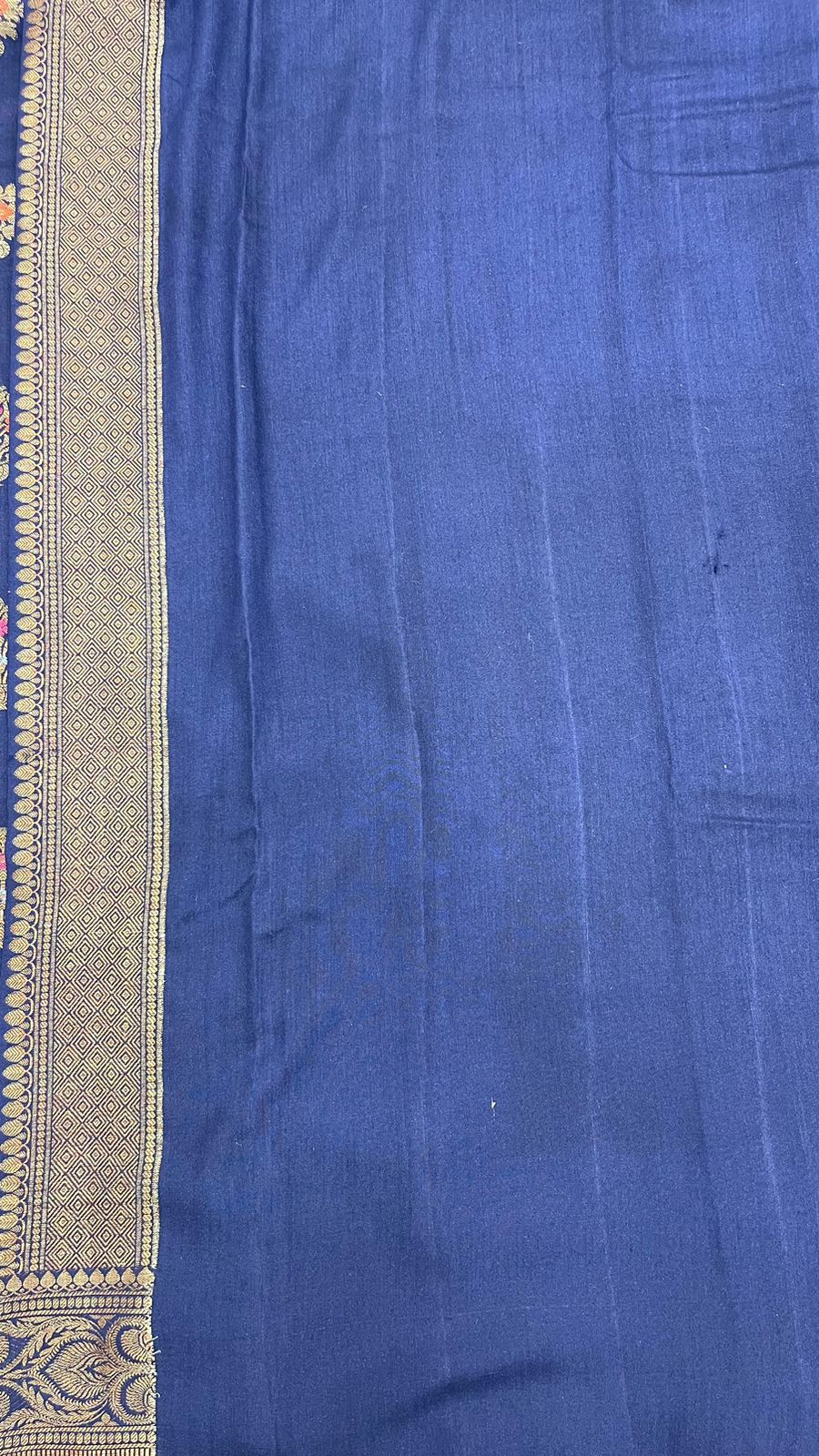 Royal Elegance: Faishana Pure Silk Handloom Navy Blue Munga Silk Minakari Zari Boota Banarasi Saree Small Zari Border with Blue Blouse