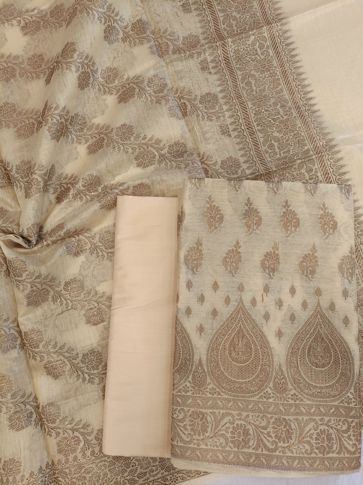 Yellow Cotton Alfi Zari Booti Banarasi 3 pcs Suit Set 525IM_CTN18