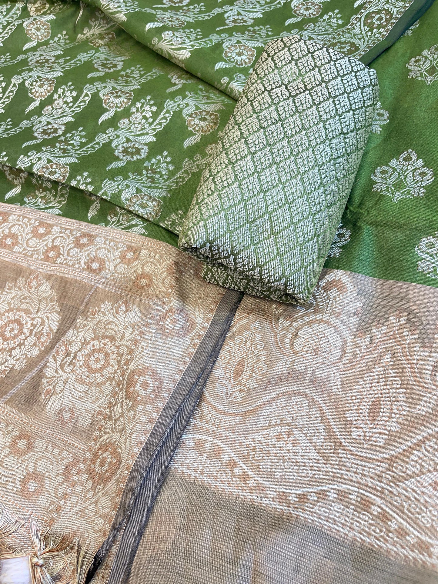 Green Cotton Alfi Resham Floral Boota Contrast Beige Border Banarasi Suit 600AJ_PJS11