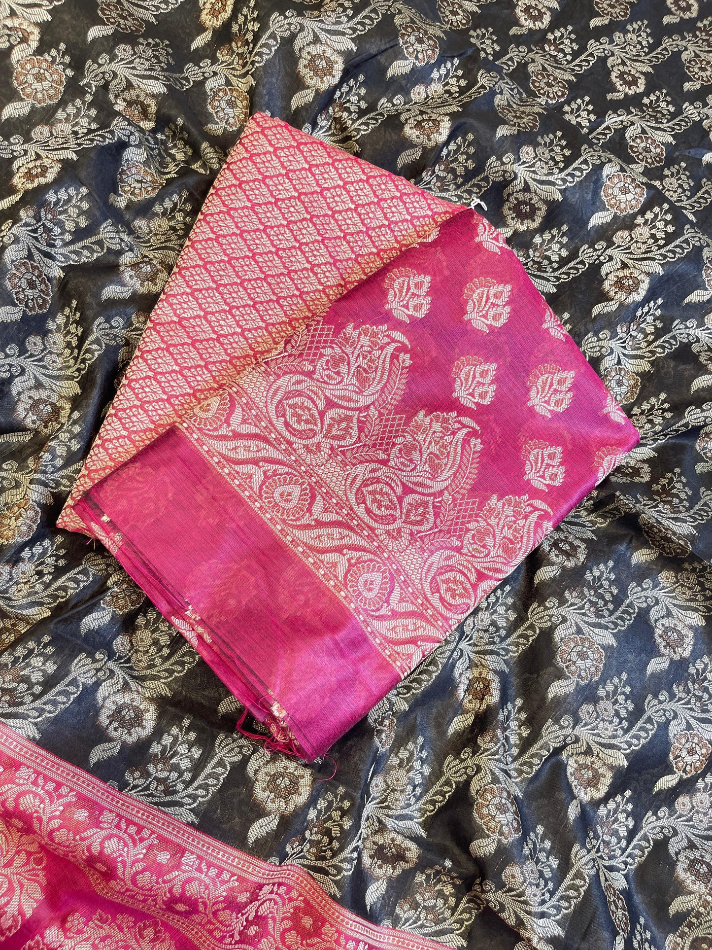 Magenta Cotton Floral Resham Booti Contrast Black Dupatta Banarasi Suit 600AJ_PJS13