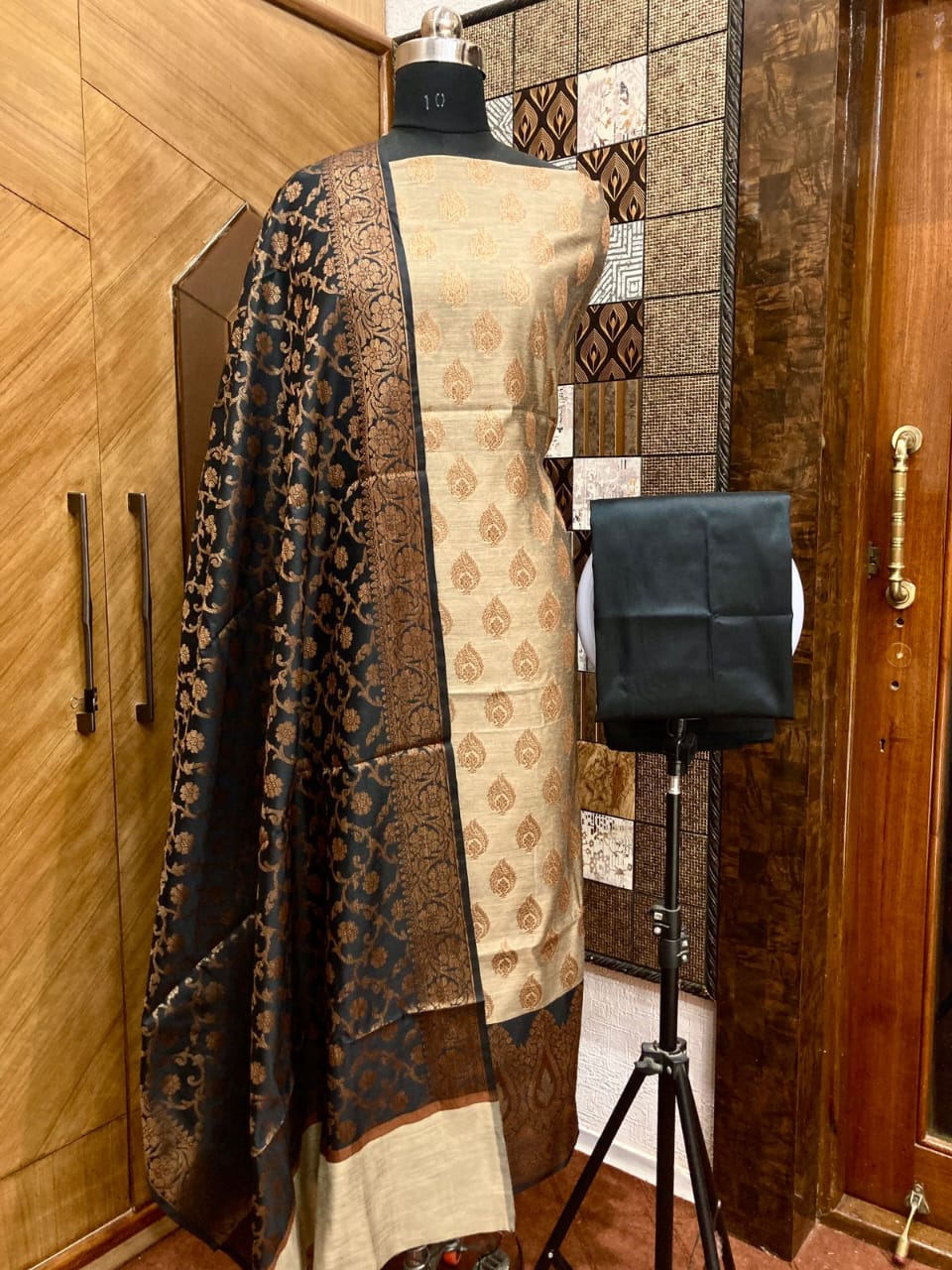 Tussar Cotton weave Zari Booti Contrast Black Border Banarasi Suit 600SKL_CT6