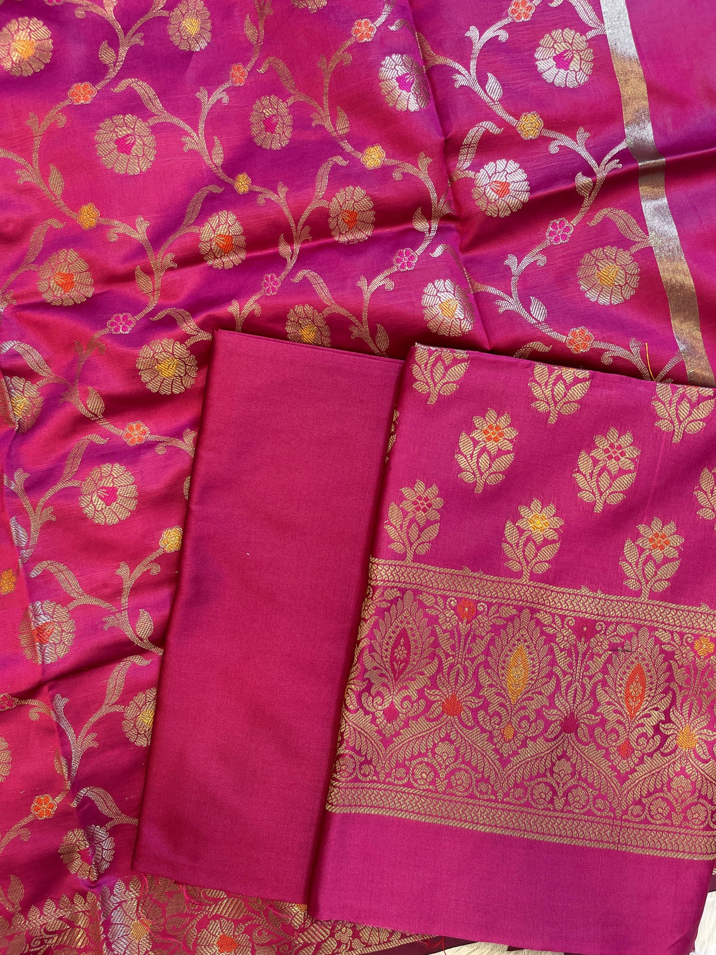 MagentaTapeta Silk Floral Mina Zari Booti Banarasi Suit 625AJ_TPT68