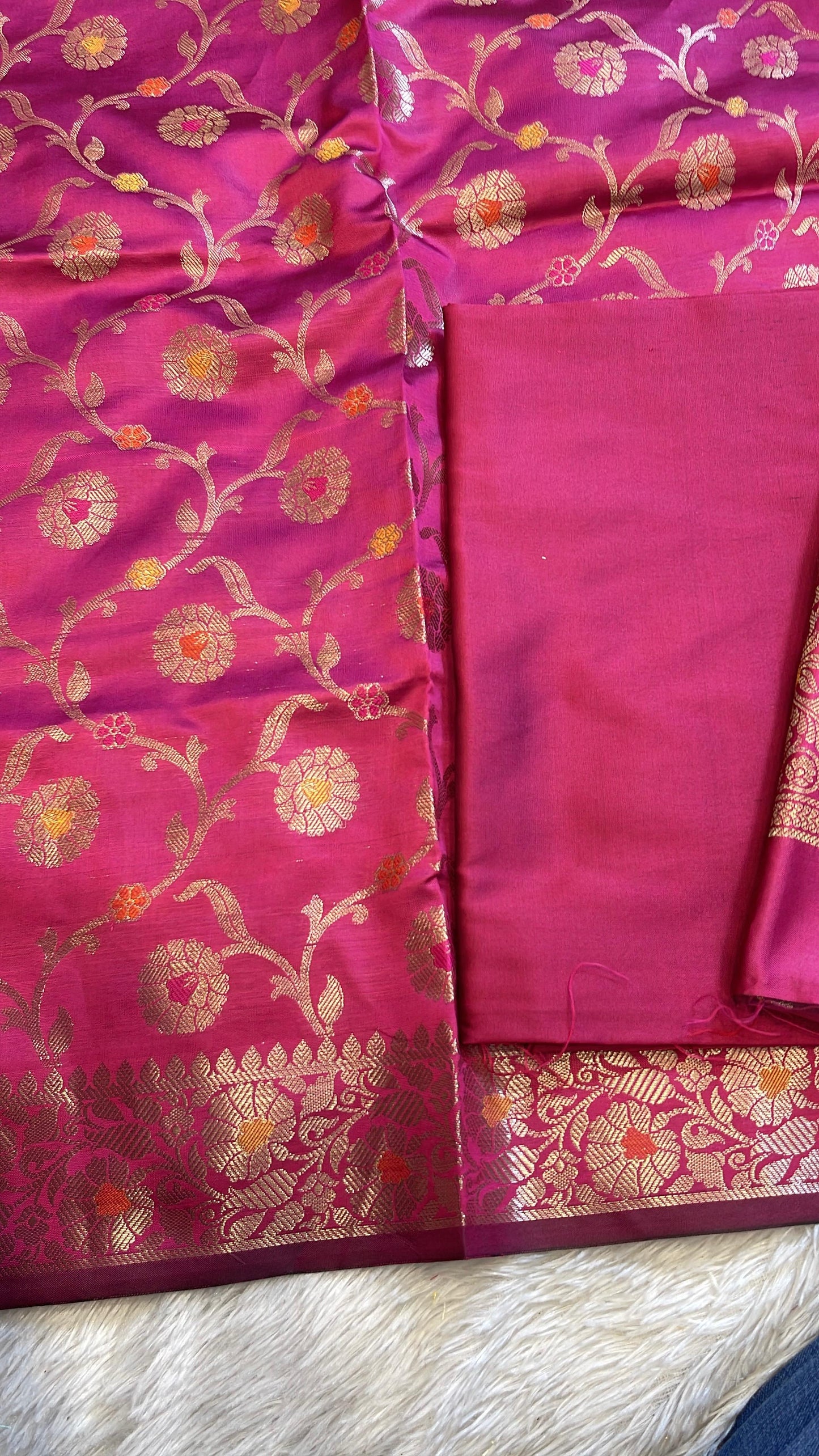 MagentaTapeta Silk Floral Mina Zari Booti Banarasi Suit 625AJ_TPT68