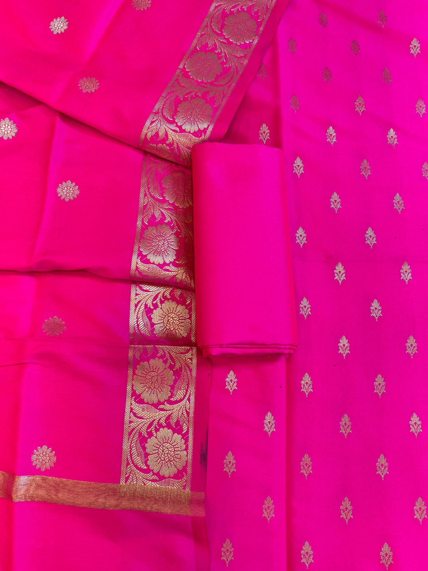 Magenta Kiran Silk Floral Zari Booti Banarasi Suit 65SKL_KRN4