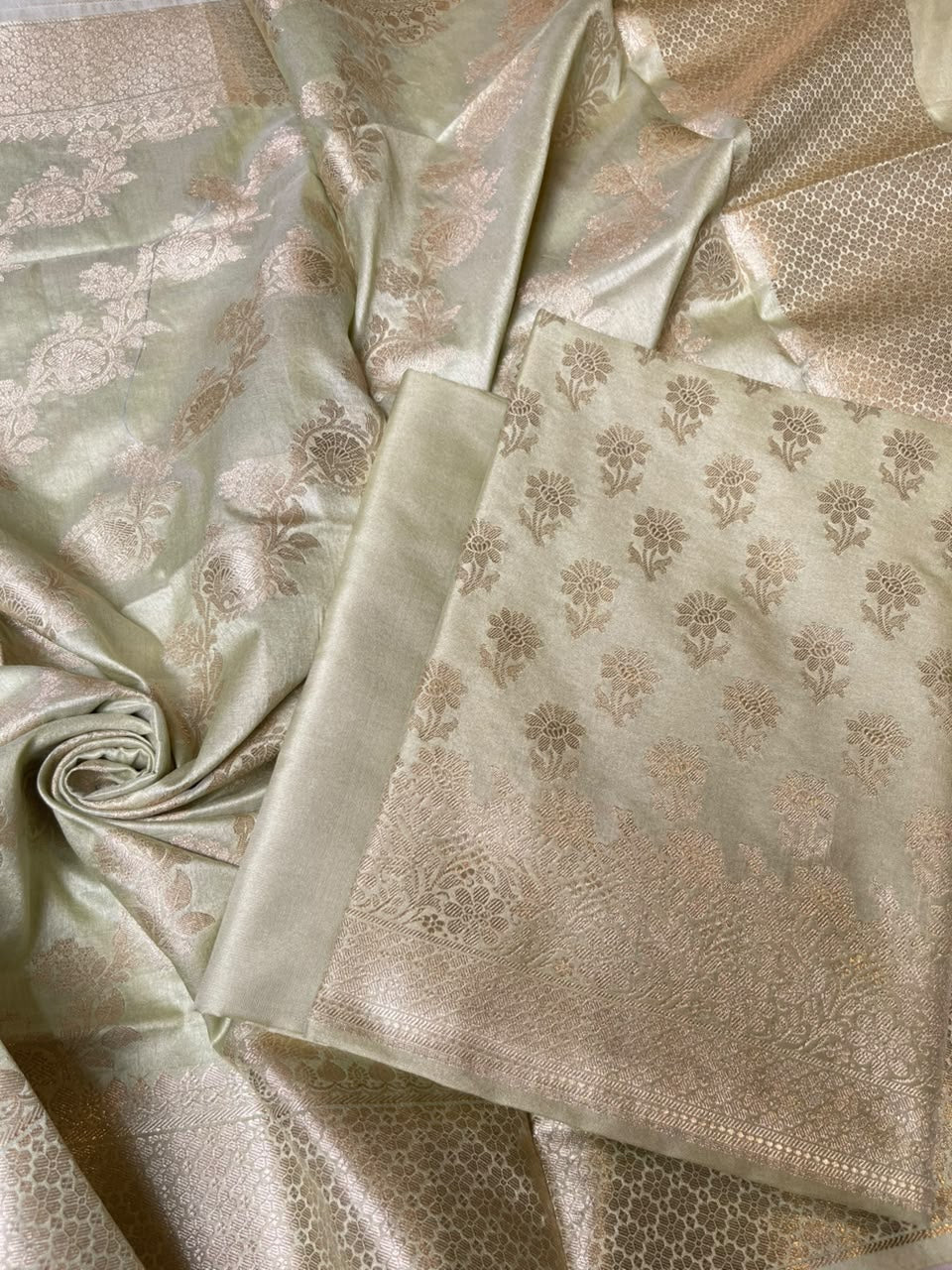 Light Green Cotton Silk Floral Zari Booti Banarasi Suit with Leheriya Zari Jaal Dupatta 700ARS_TPS7