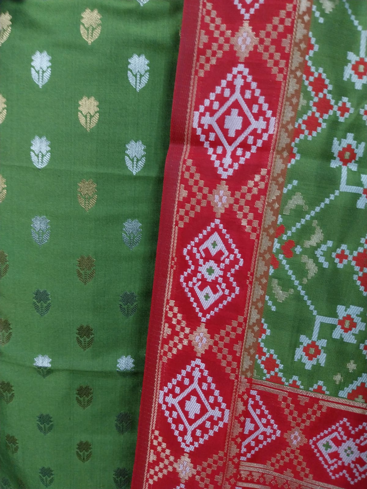 Green Katan Silk Sona Rupa Floral Booti Banarasi Suit with Patola Dupatta 700SKL_KSP2