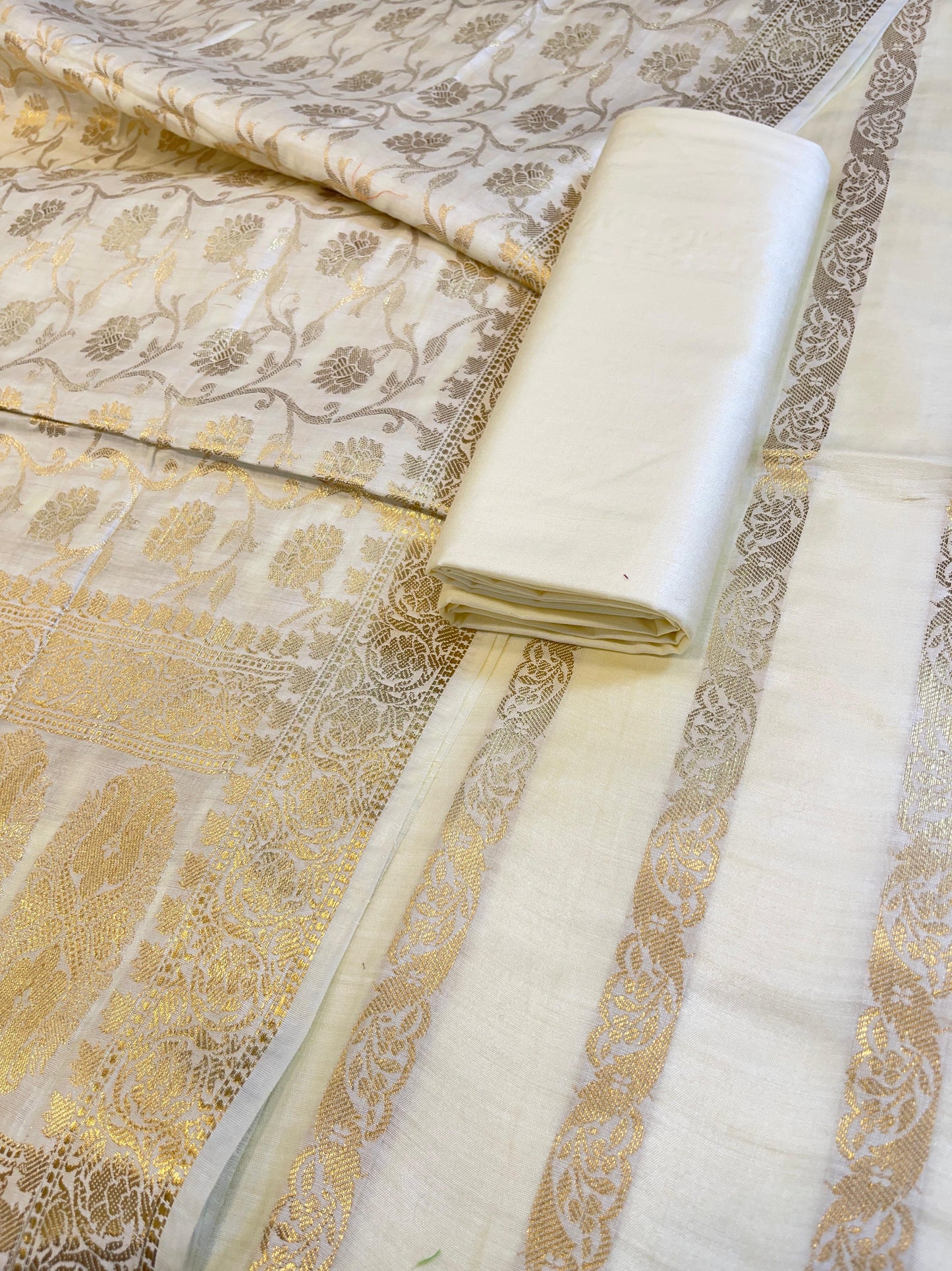 Cream Cotton Dyable Floral Zari Stripe Banarasi Suit 950SHL_CS5