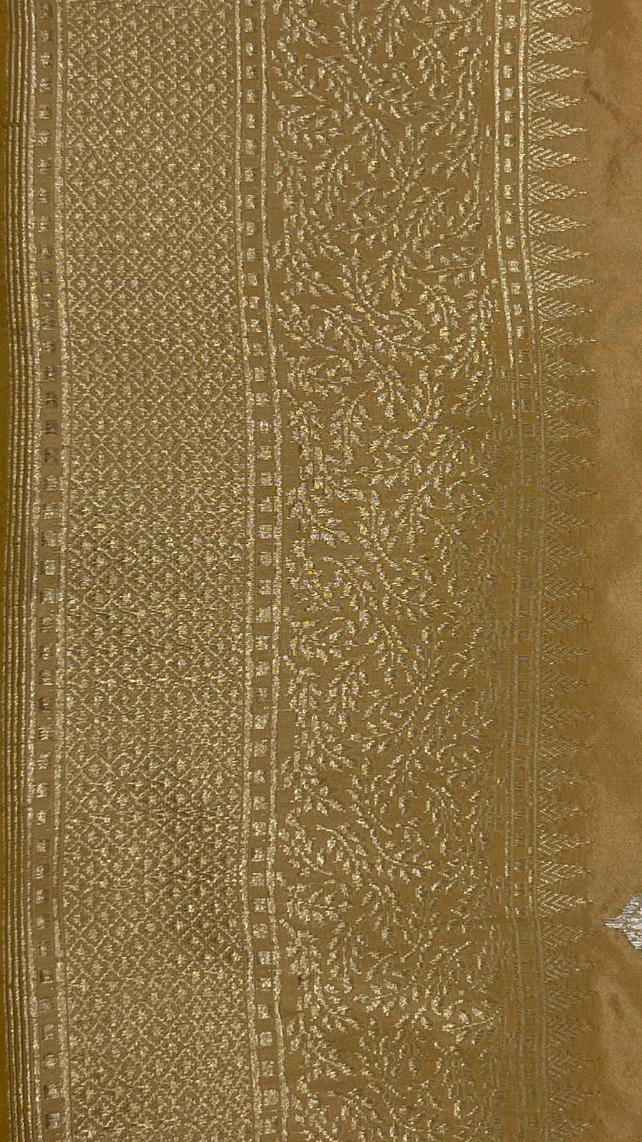 Faishana Pure Handloom Tussar Katan Silk Kadhwa Floral Sona Rupa Zari Booti with Kadhwa Zari Boota Pallu and Tussar Stripe Blouse