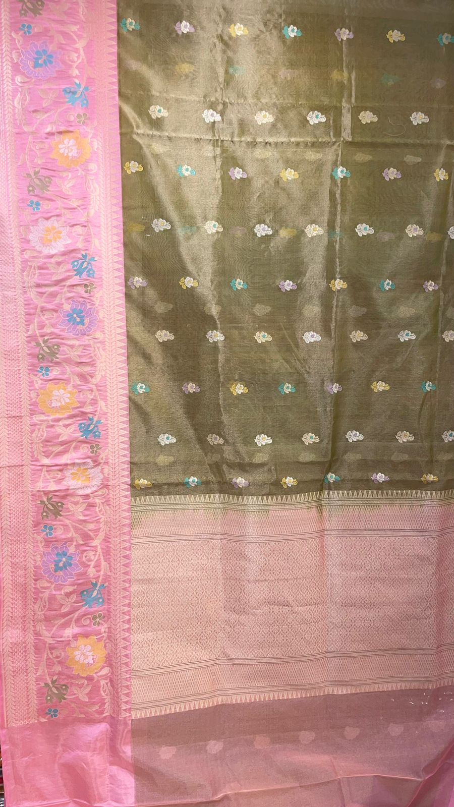Faishana Pure Handloom Olive Green Kora Tissue Silk Sona Rupa Zari Booti Skirt Tilfi Zari Jaal Mina Contrast Pink Border with Contrast Pink Blouse Banarasi Saree