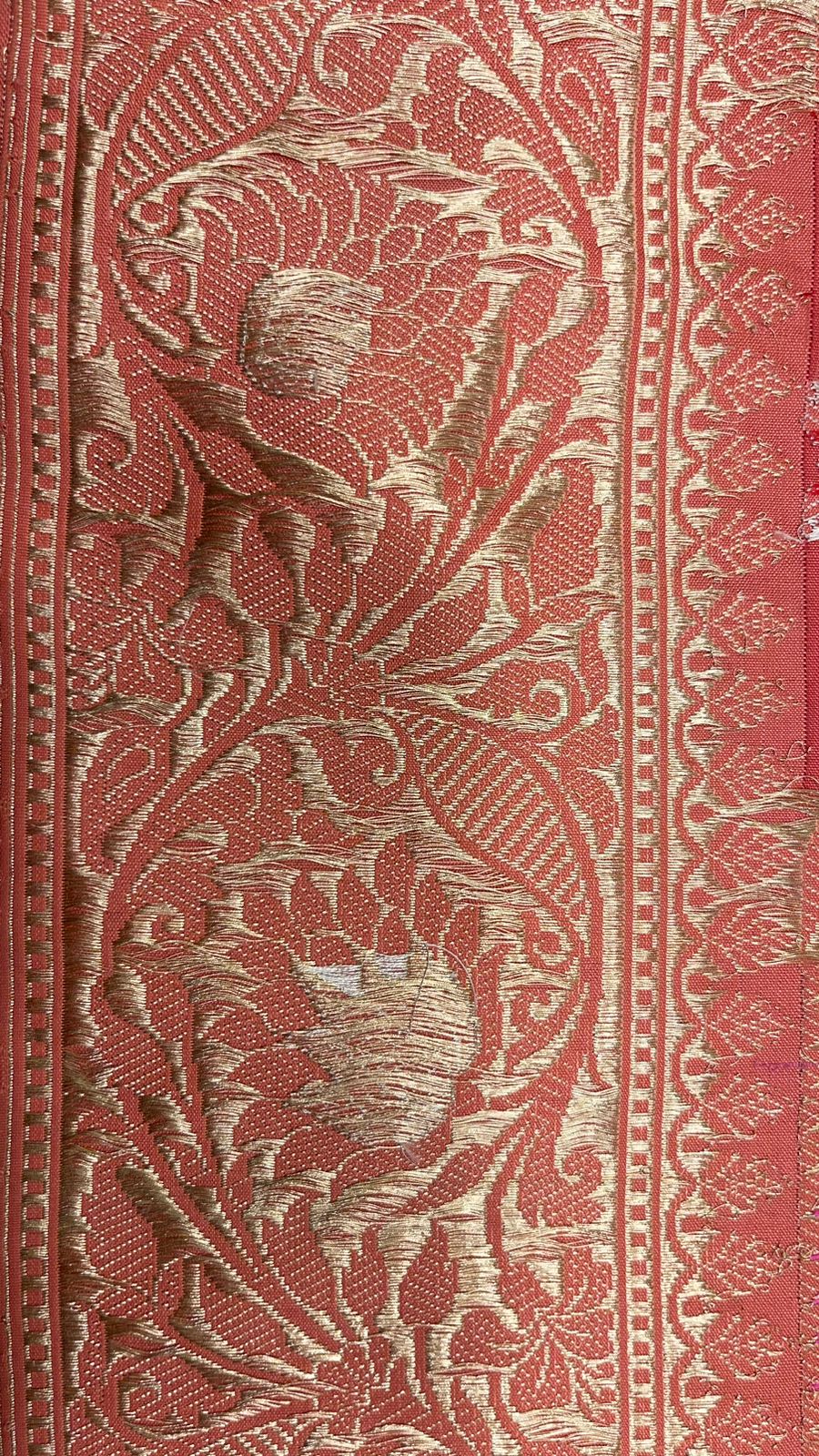 From Loom to Life: Faishana Pure Handloom Katan Silk Rang Kaat Checkered Kadhwa Stripe Golden Zari Border and Kadhwa Silver Mina Pallu with Peach Stripe Blouse