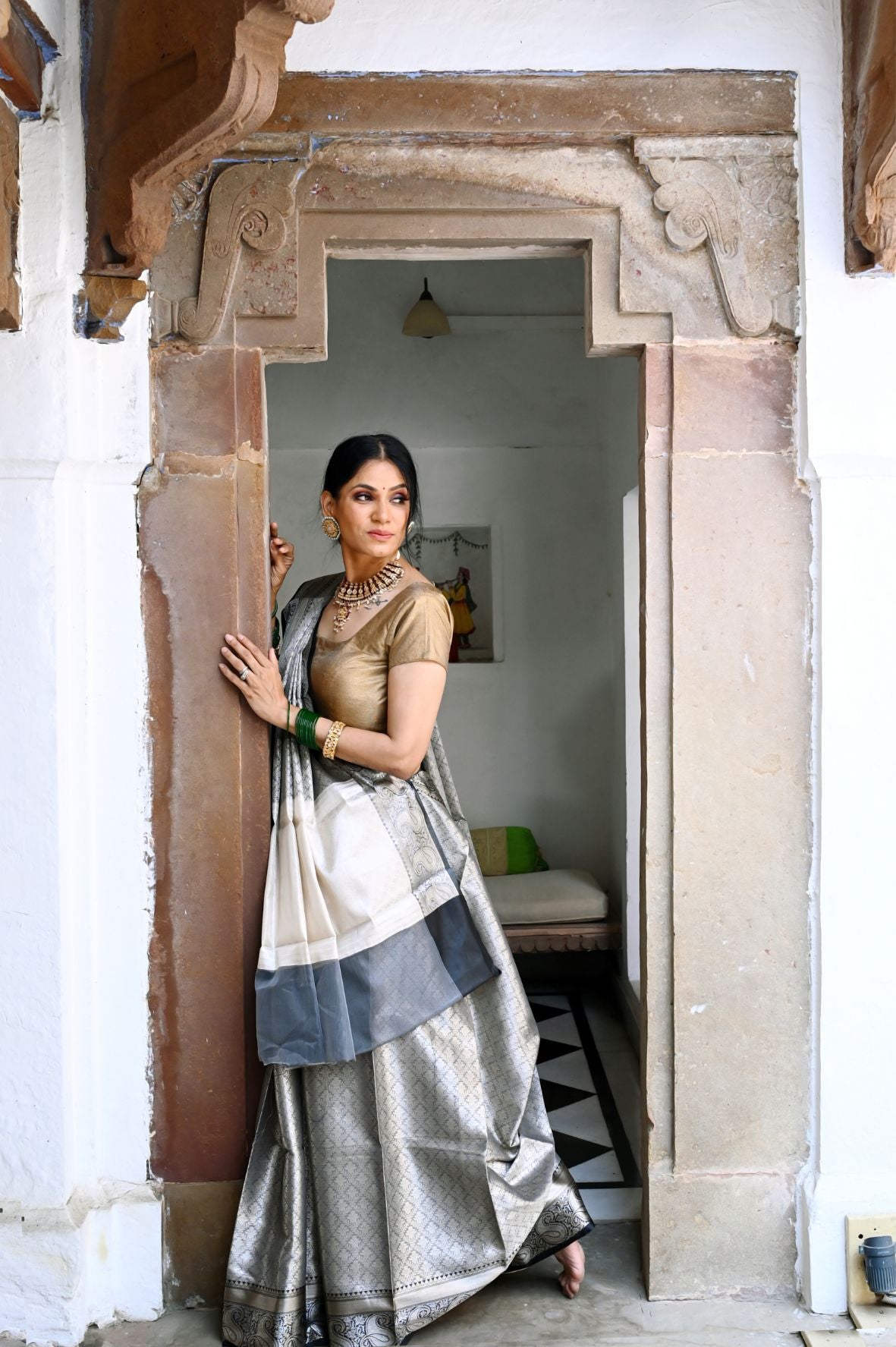 Silver Kanchi Silk Banarasi Sarees For Women GEBE9