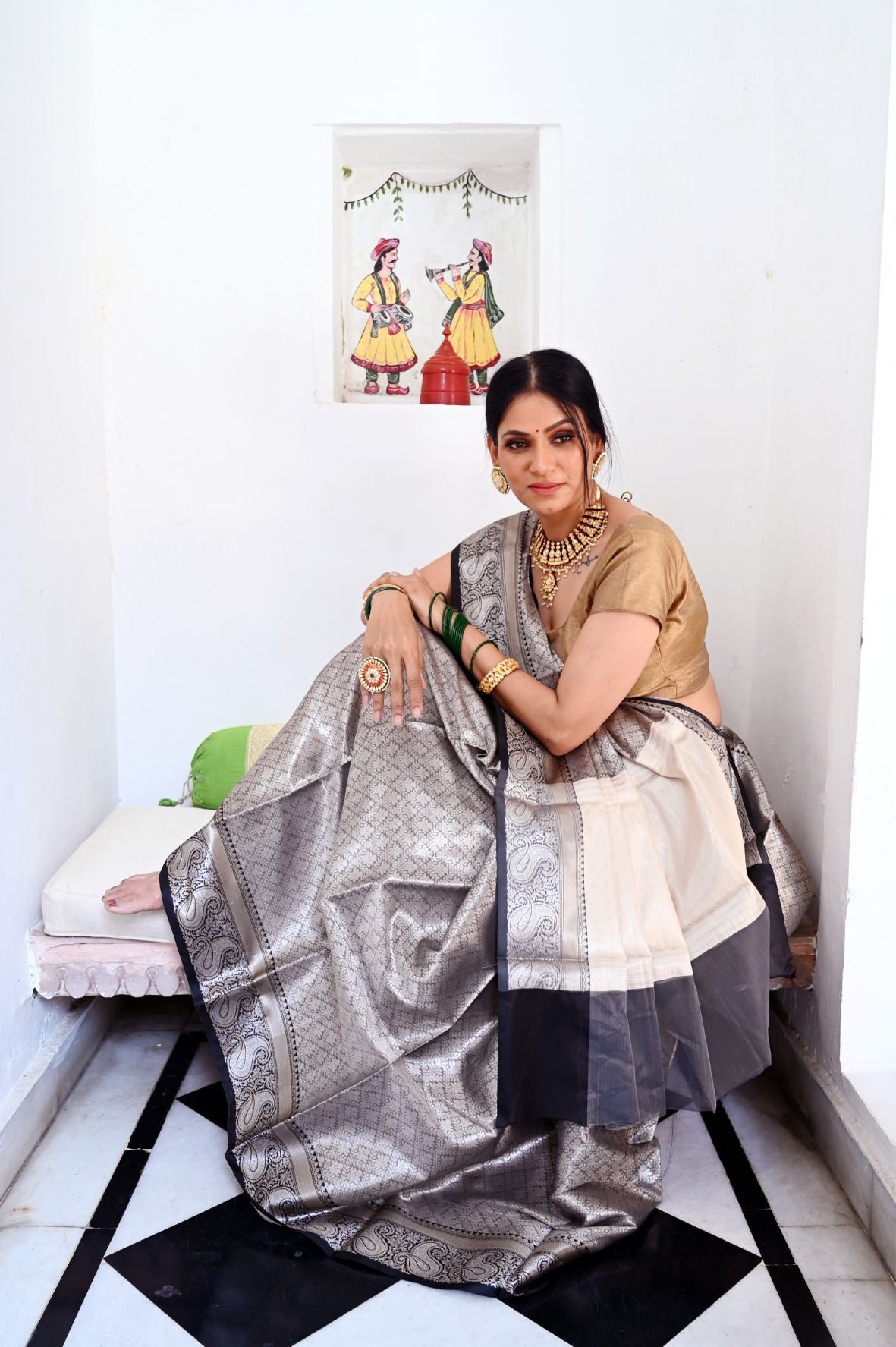 Silver Kanchi Silk Banarasi Sarees For Women GEBE9