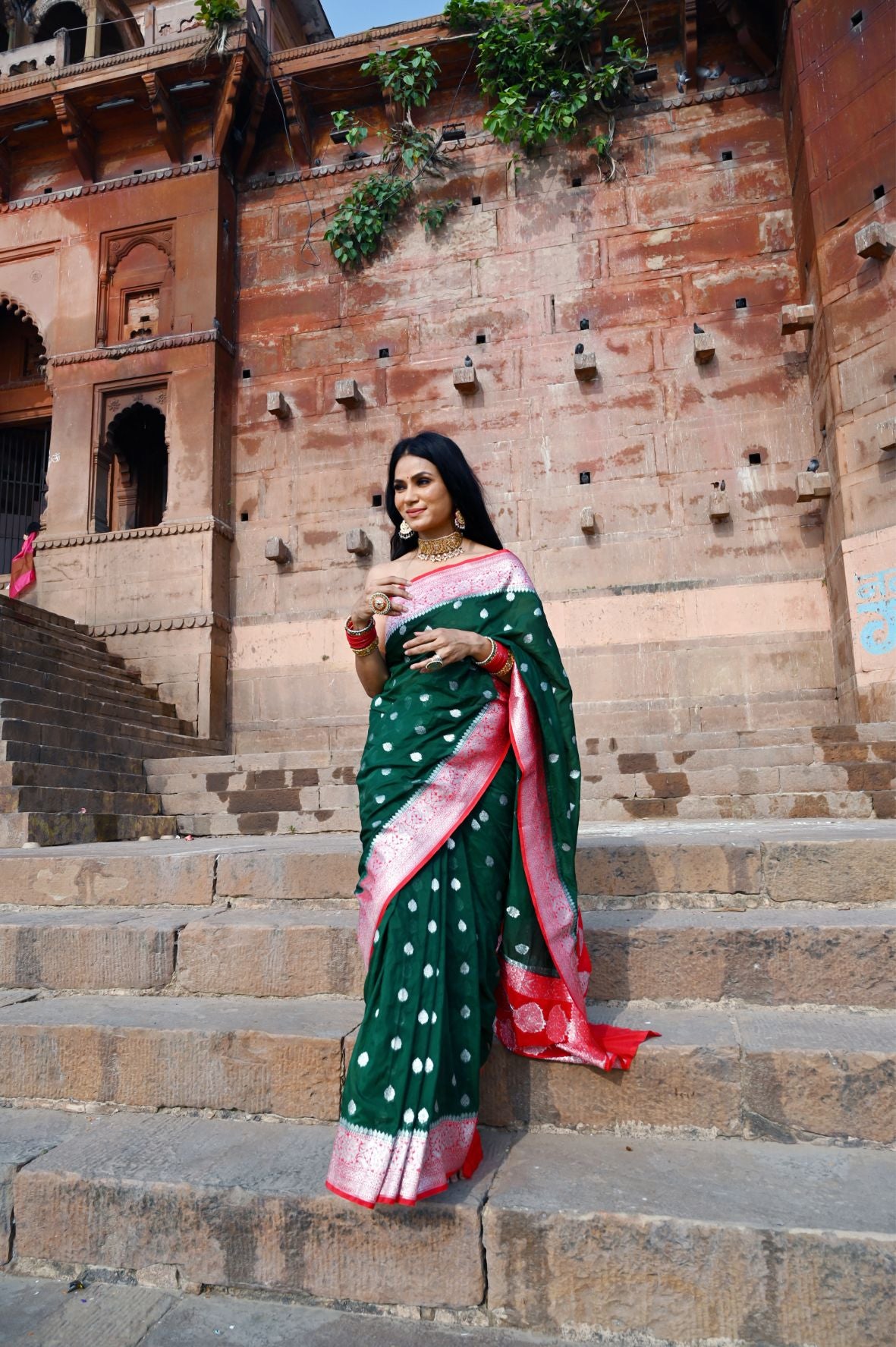 Semi Georgette Silver Zari Booti Bottle Green Banarasi Saree