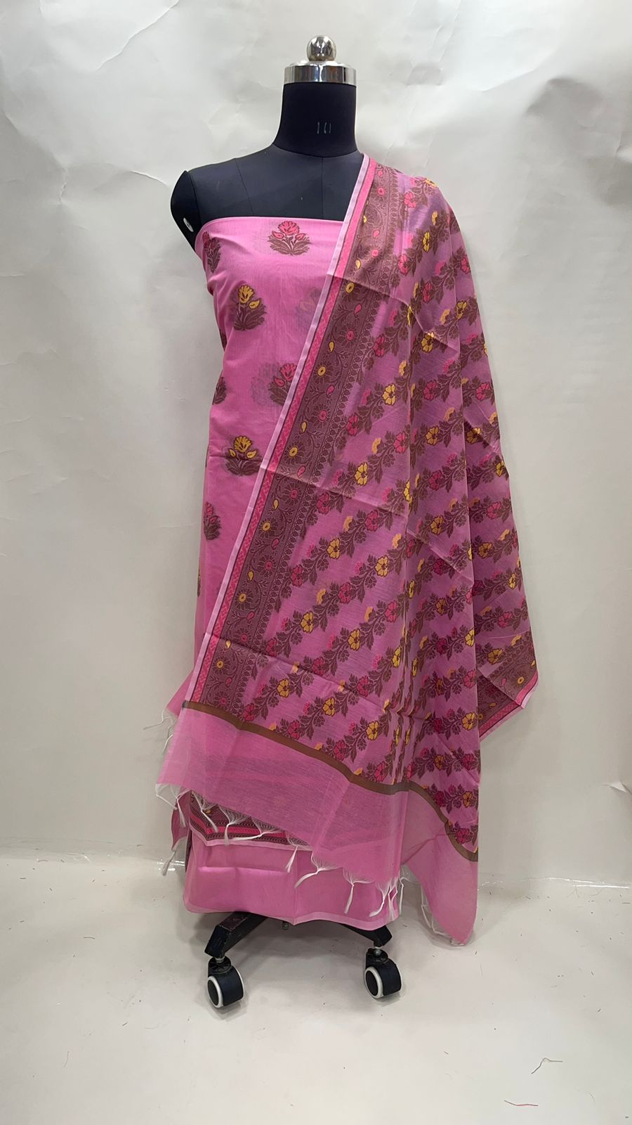 Faishana Presents Pink Cotton Resham Zari Floral Mina Boota 3pcs Suit Set accompanied with Plain Bottom and Resham Zari Mina Stripe Jaal Pink Dupatta