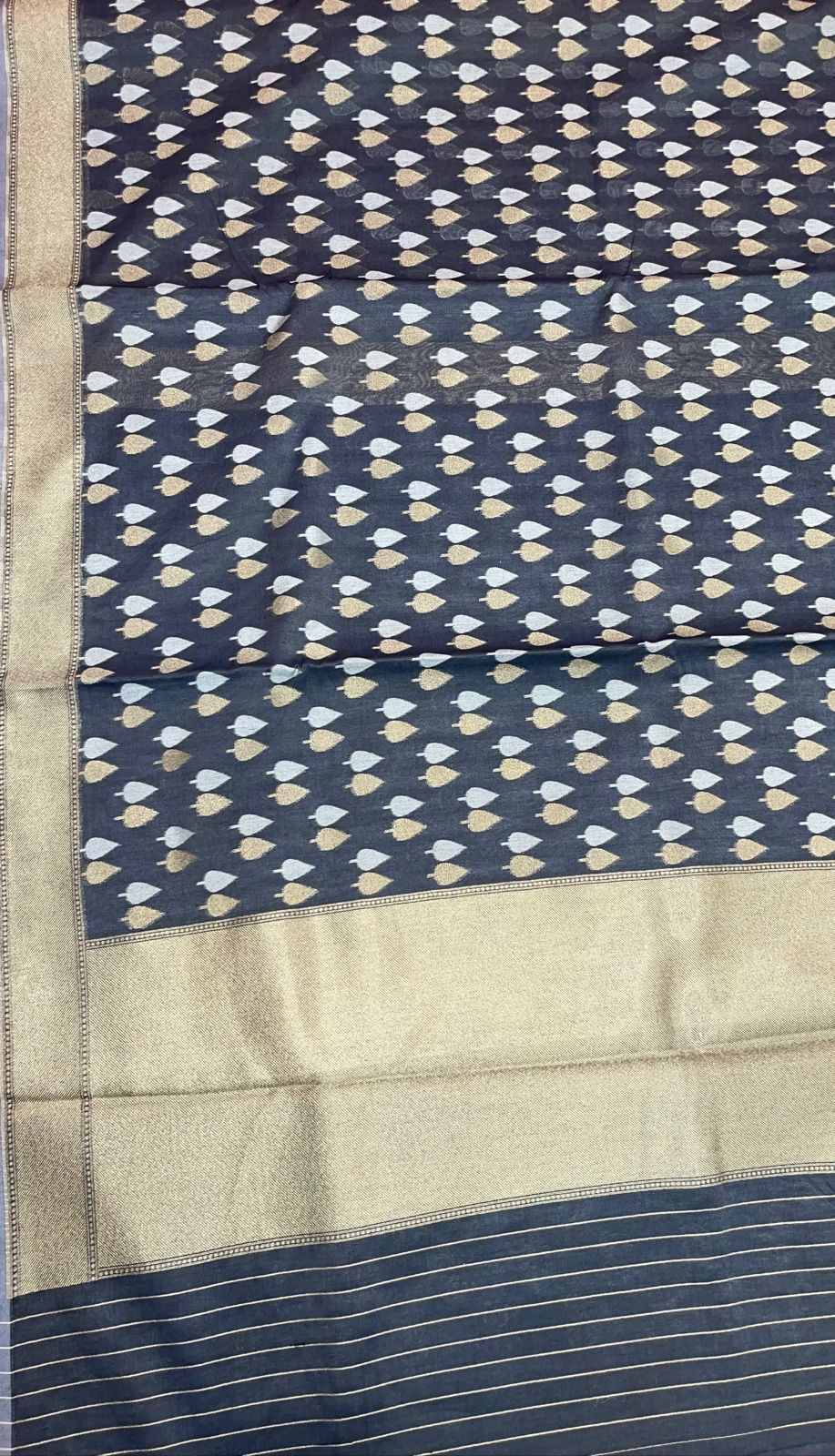 Grey Cotton Blend Banarasi Sarees For Women GEASF_700