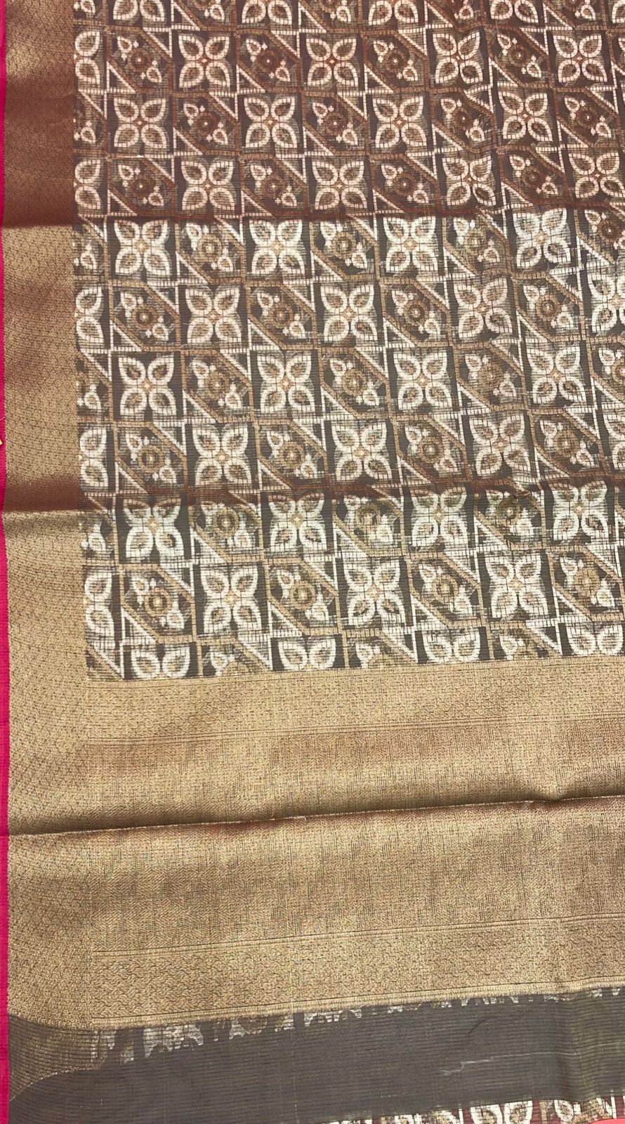Grey Cotton Blend Banarasi Sarees For Women GEASF_737
