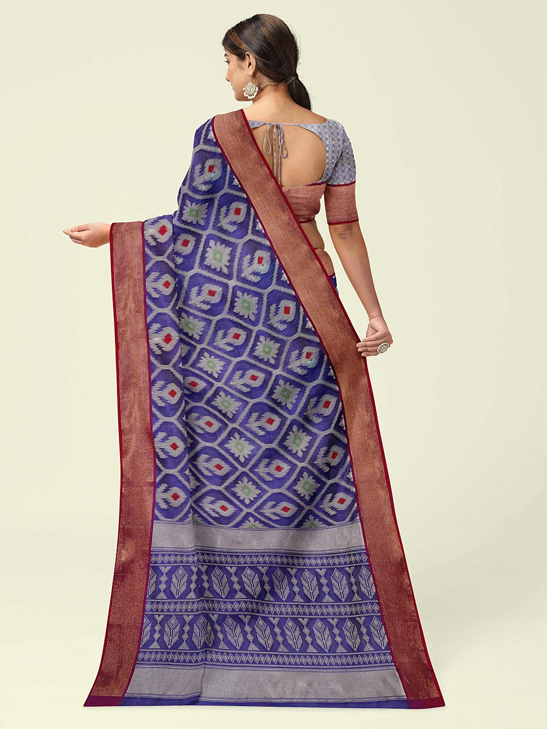 Blue Cotton Blend Banarasi Sarees For Women GEASF_772