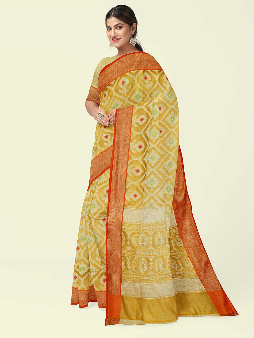 Faishana Presents Yellow Cotton Floral Meena Jaal With Yellow Blouse Banarasi Saree