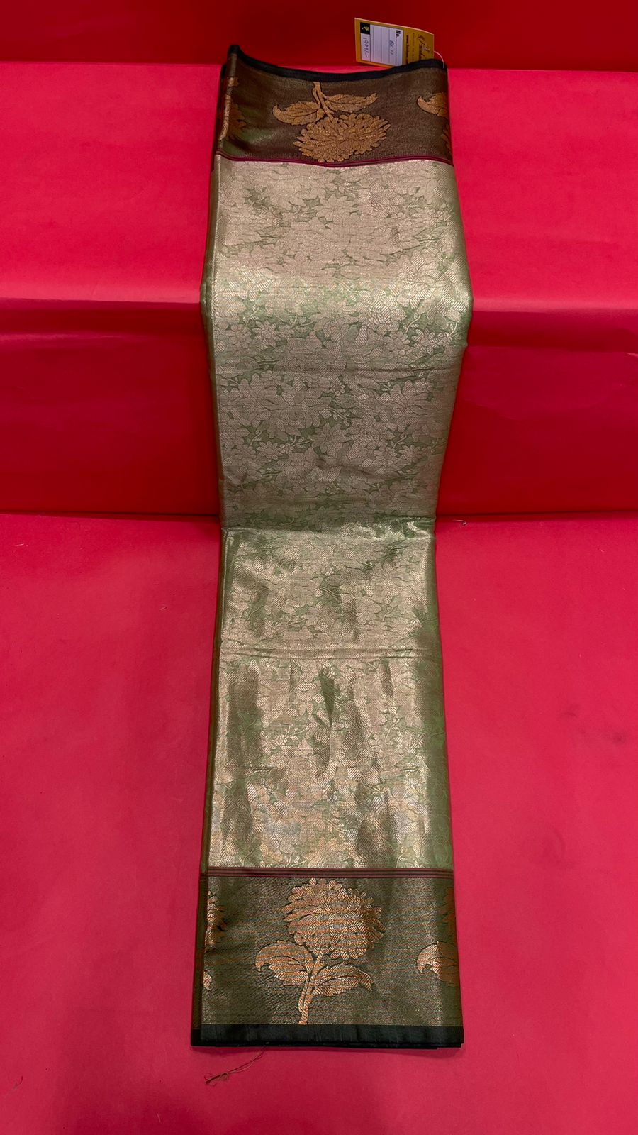 Faishana Presents Green Zari Kanchi Silk Brocade Contrast Zari Pattu Border Banarasi Saree