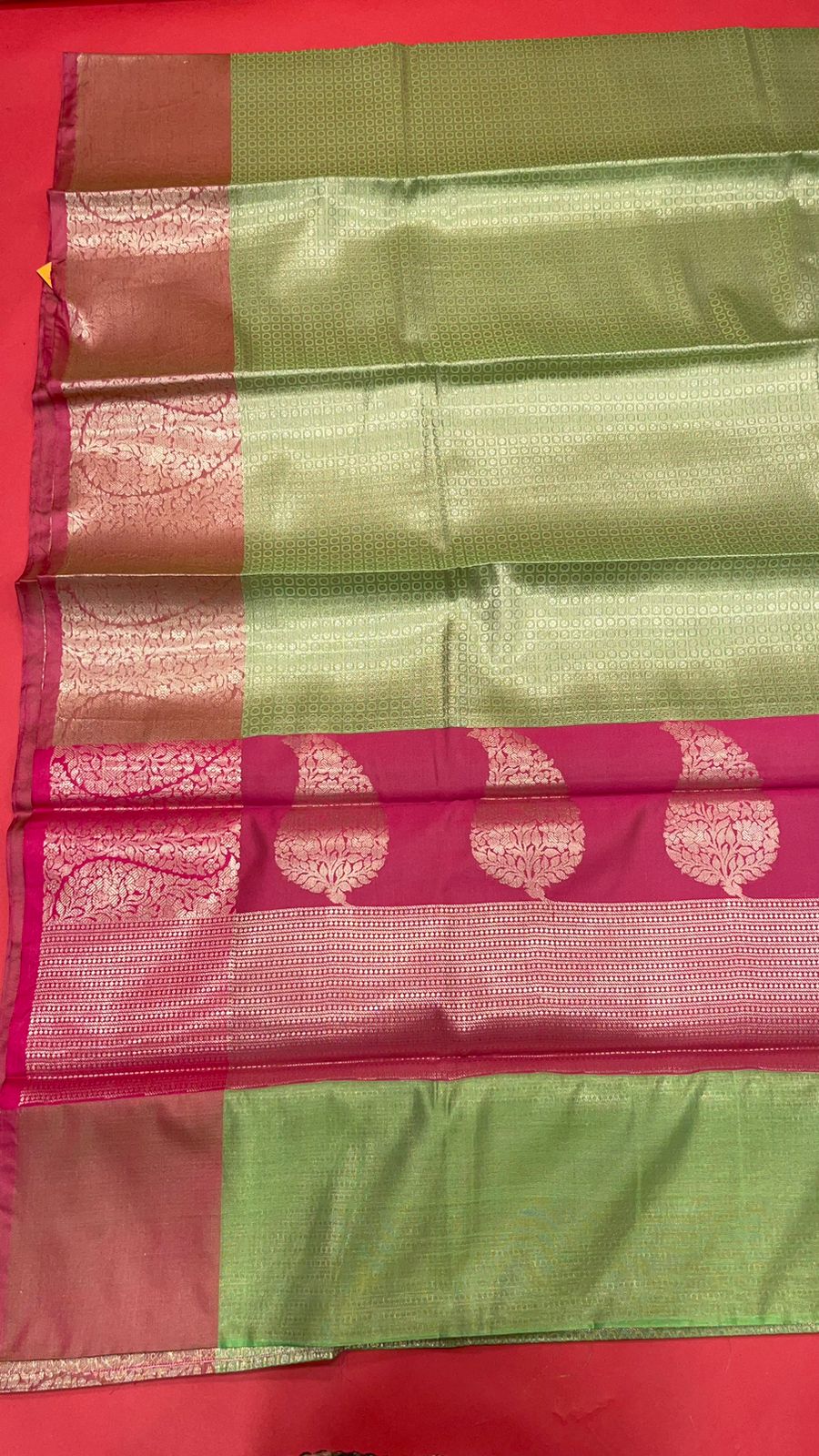 Lime Green Kanchi Silk Banarasi Sarees For Women GEBE13