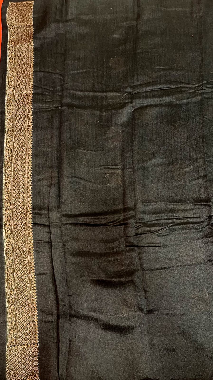 Faishana Presents Pure Handloom Black Munga Silk Floral Minakari Zari Booti Banarasi Floral Jaal Pallu with Black Blouse Piece