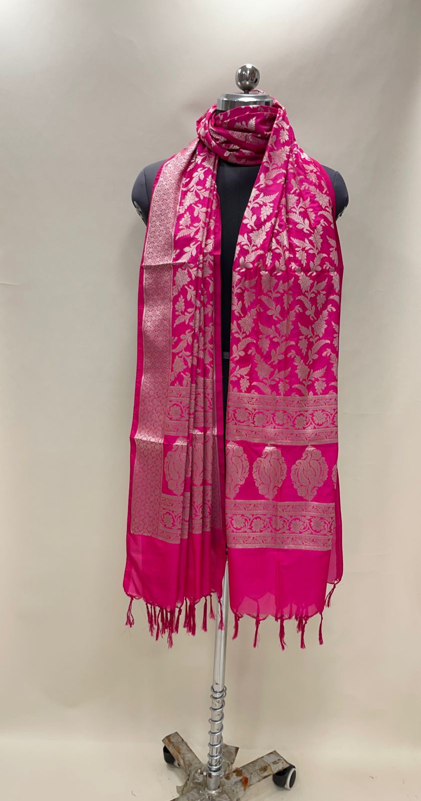 Faishana Presents Pink Semi Katan Silk Golden Tilfi Zari Floral Jaal Banarasi Dupatta