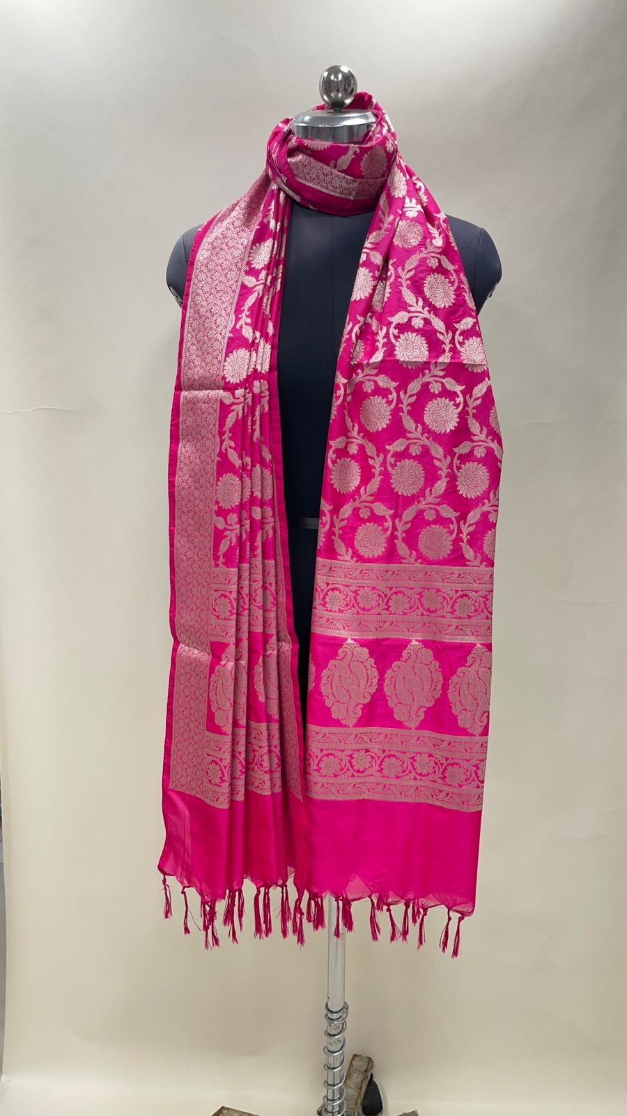 Faishana Presents Pink Semi Katan Silk Golden Alfi Zari Floral Boota Jaal Banarasi Dupatta