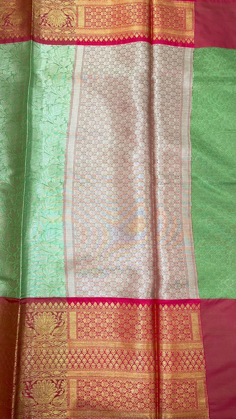 Green Kanchi Silk Banarasi Sarees For Women GEBW9