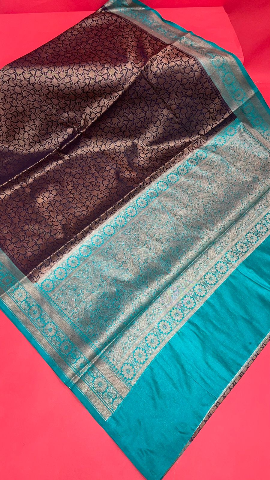 Black Cotton Blend Banarasi Sarees For Women GECT23