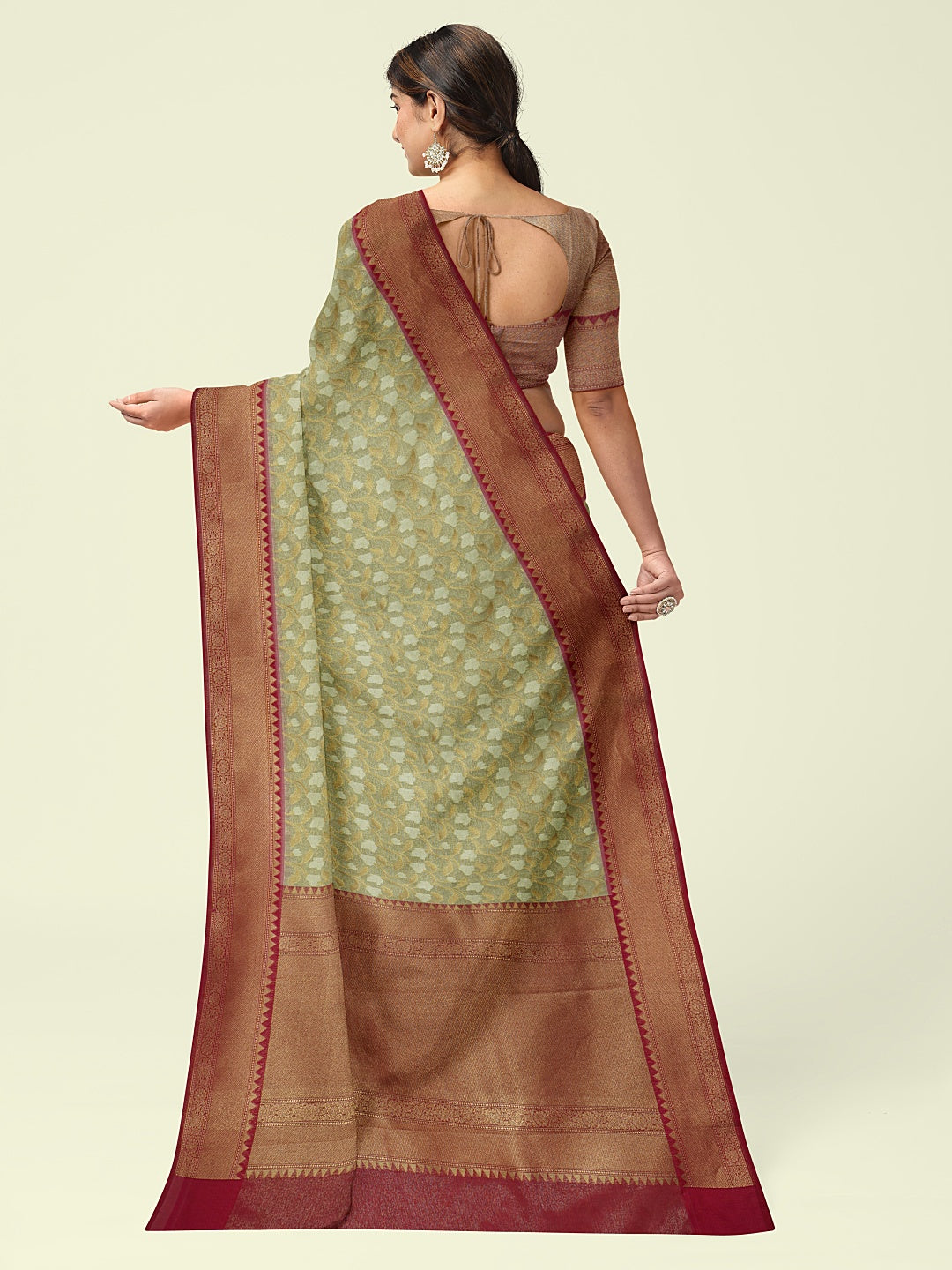 Faishana Presents Presents Off White Cotton Floral Jaal Pattern Banarasi Pink Border Saree
