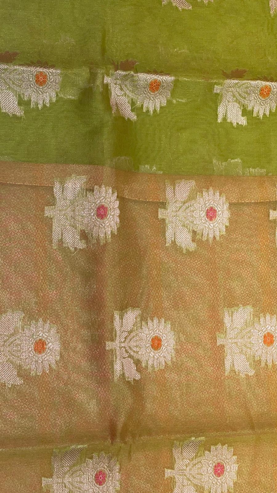 Green Cotton Blend Banarasi Sarees For Women GEHKR 17