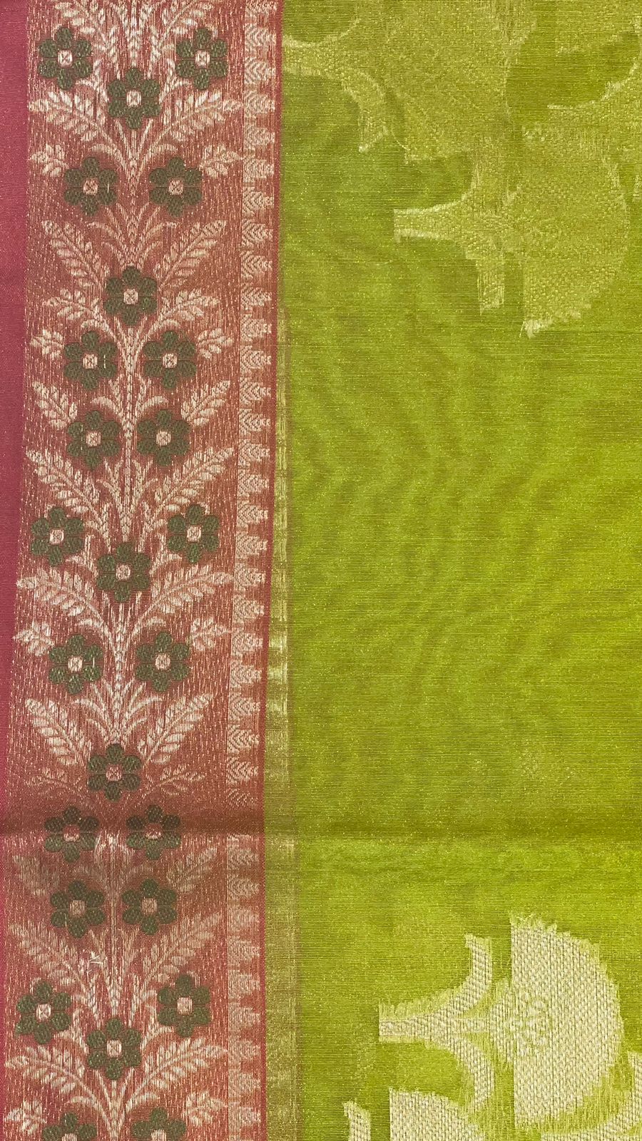Green Cotton Blend Banarasi Sarees For Women GEHKR 25