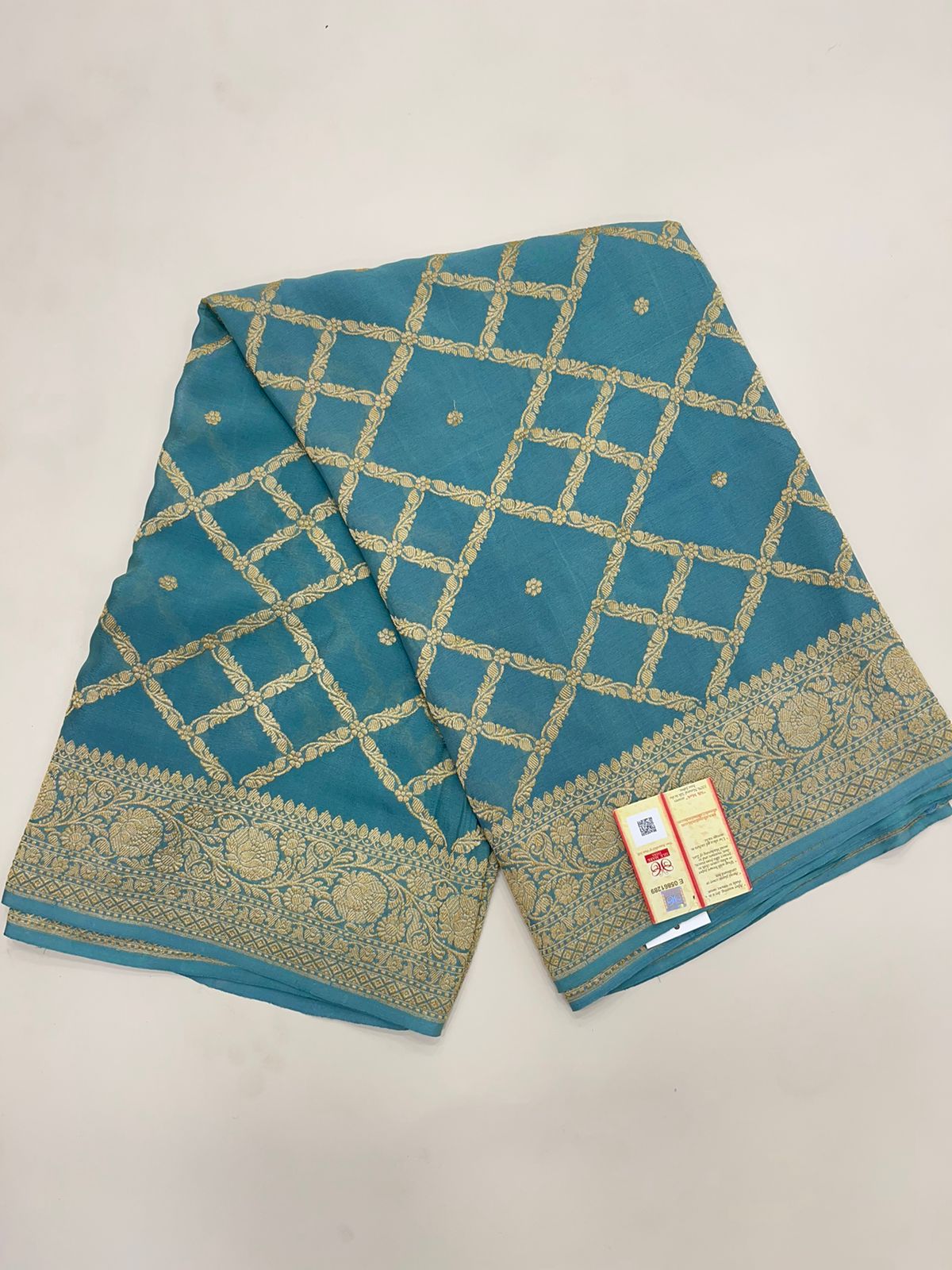 Faishana's Timeless Elegance Pure Silk Handloom Grey Khaddi Georgette Jangla Kadhwa Jaal with Banarasi Kadhwa Border Saree