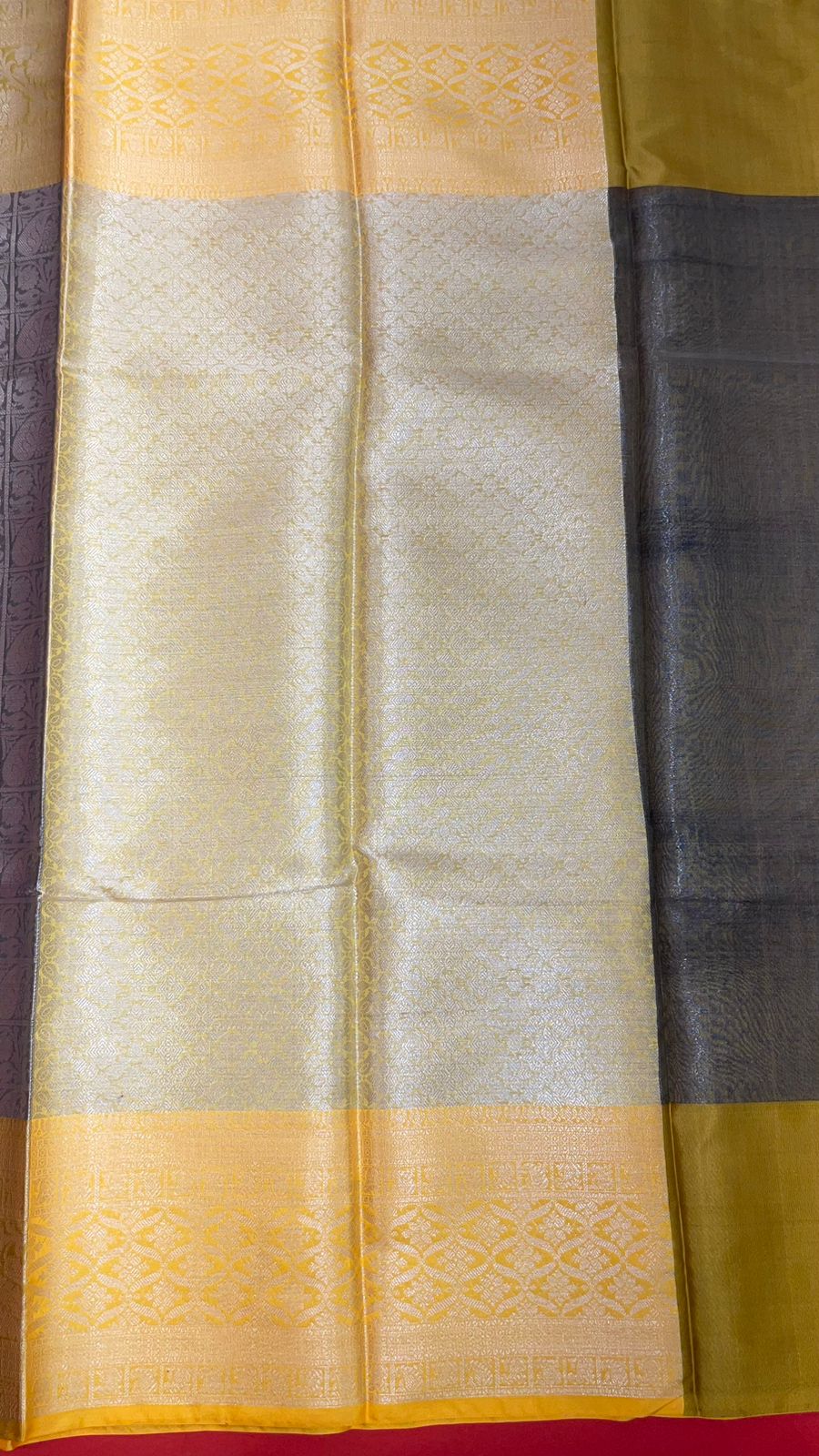 Grey Kanjeevaram Banarasi Sarees For Women GEMA33