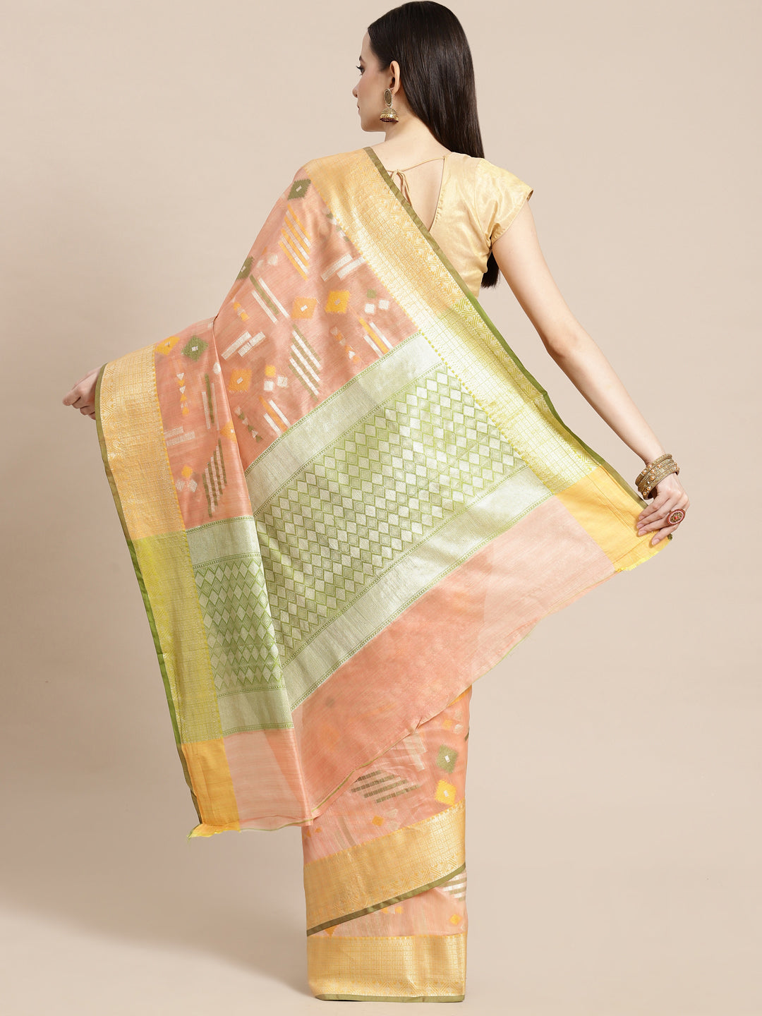 Faishana Presents Handwoven Peach Mulberry Silk Geometrical Motif Tilfi Zari Border With Parrot Green Blouse Banarasi Saree