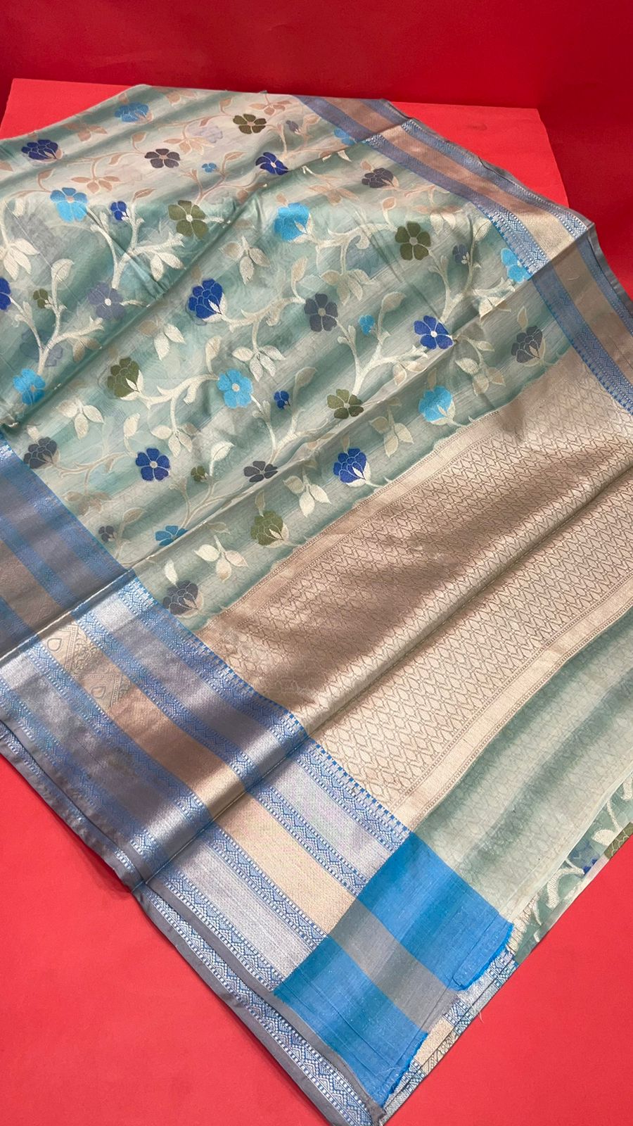 Grey Matka Silk Banarasi Sarees For Women GEMTKSLK_195