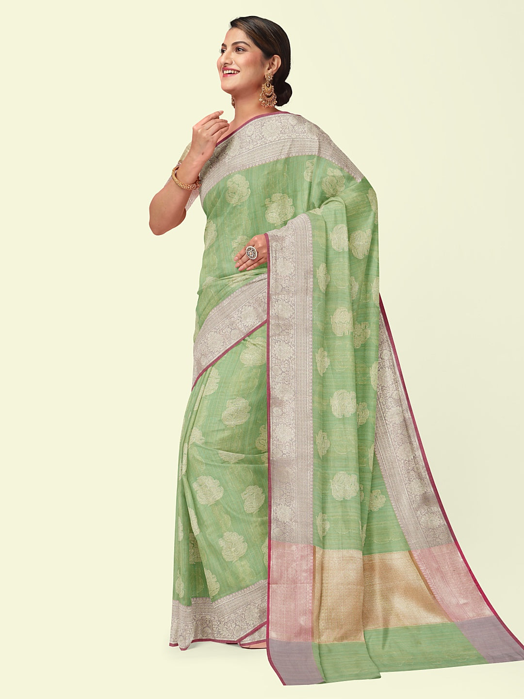 Faishana Presents Handwoven Light Green Matka Silk Boota Skirt Border With Light Purple Blouse Banarasi Saree