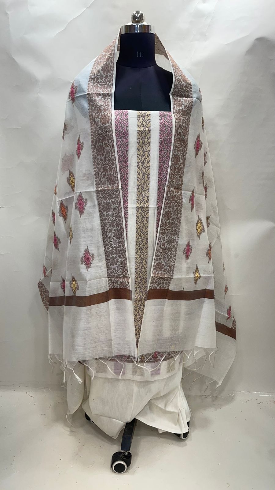 Faishana Presents White Cotton Resham Copper Zari 3pcs Suit Set accompanied with Plain Bottom and Top Copper Zari Cotton Jaal Stripe with White Booti Dupatta
