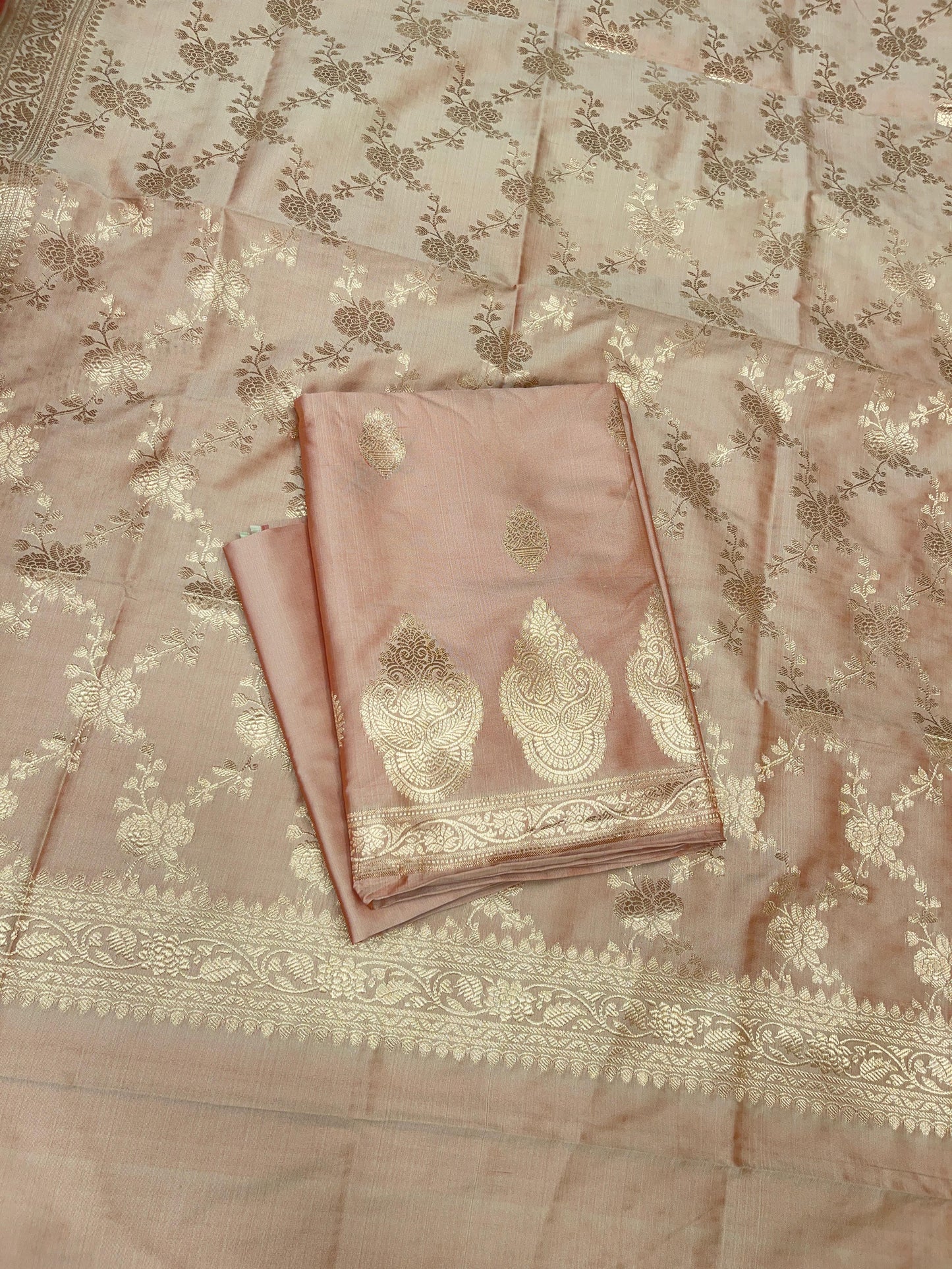 Beige Semi Katan Silk Handloom Banarasi 3 pcs Suit Set MUB_SK100